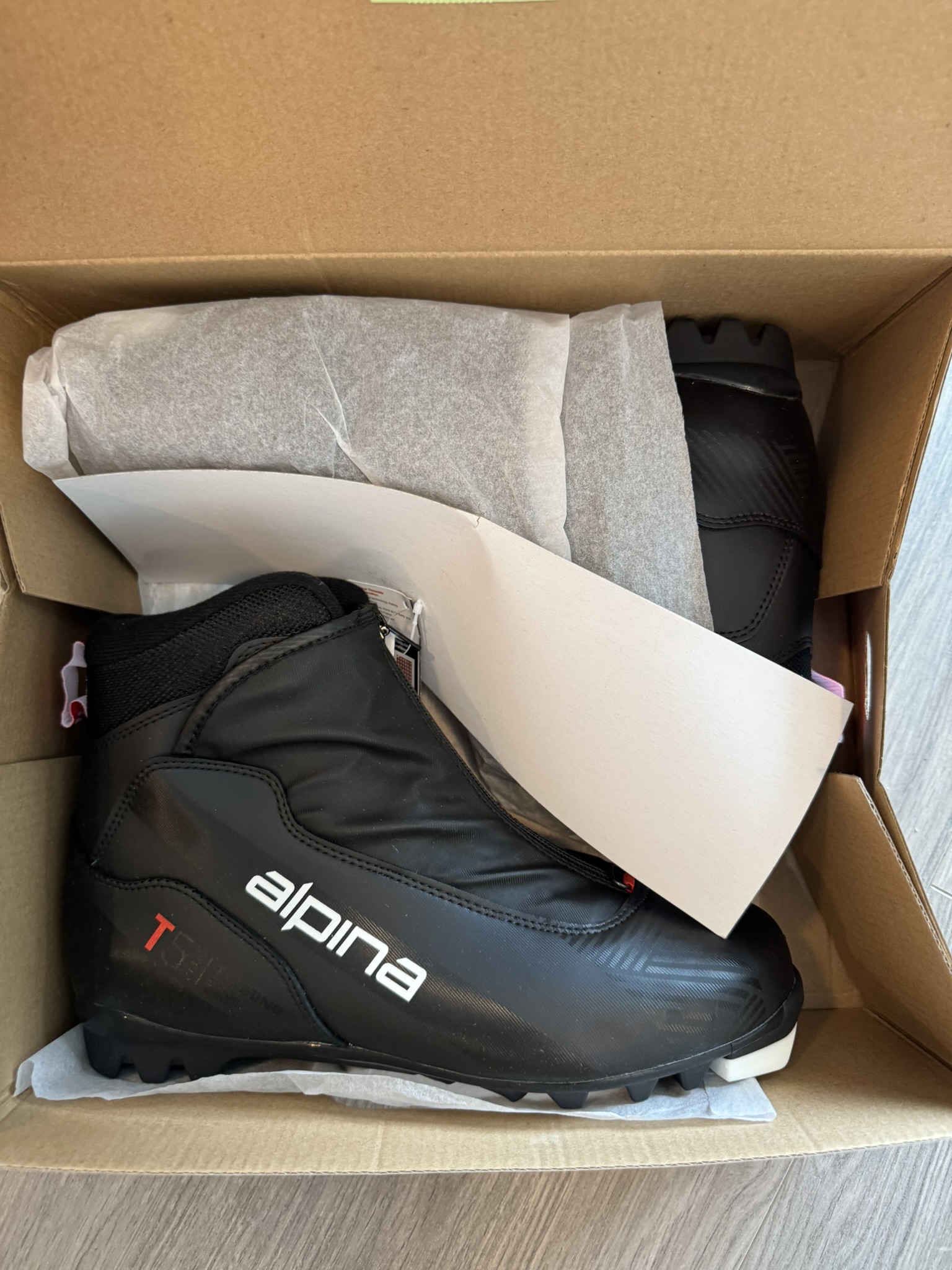 Alpina T5 Plus gönguskíðaskór nr 42