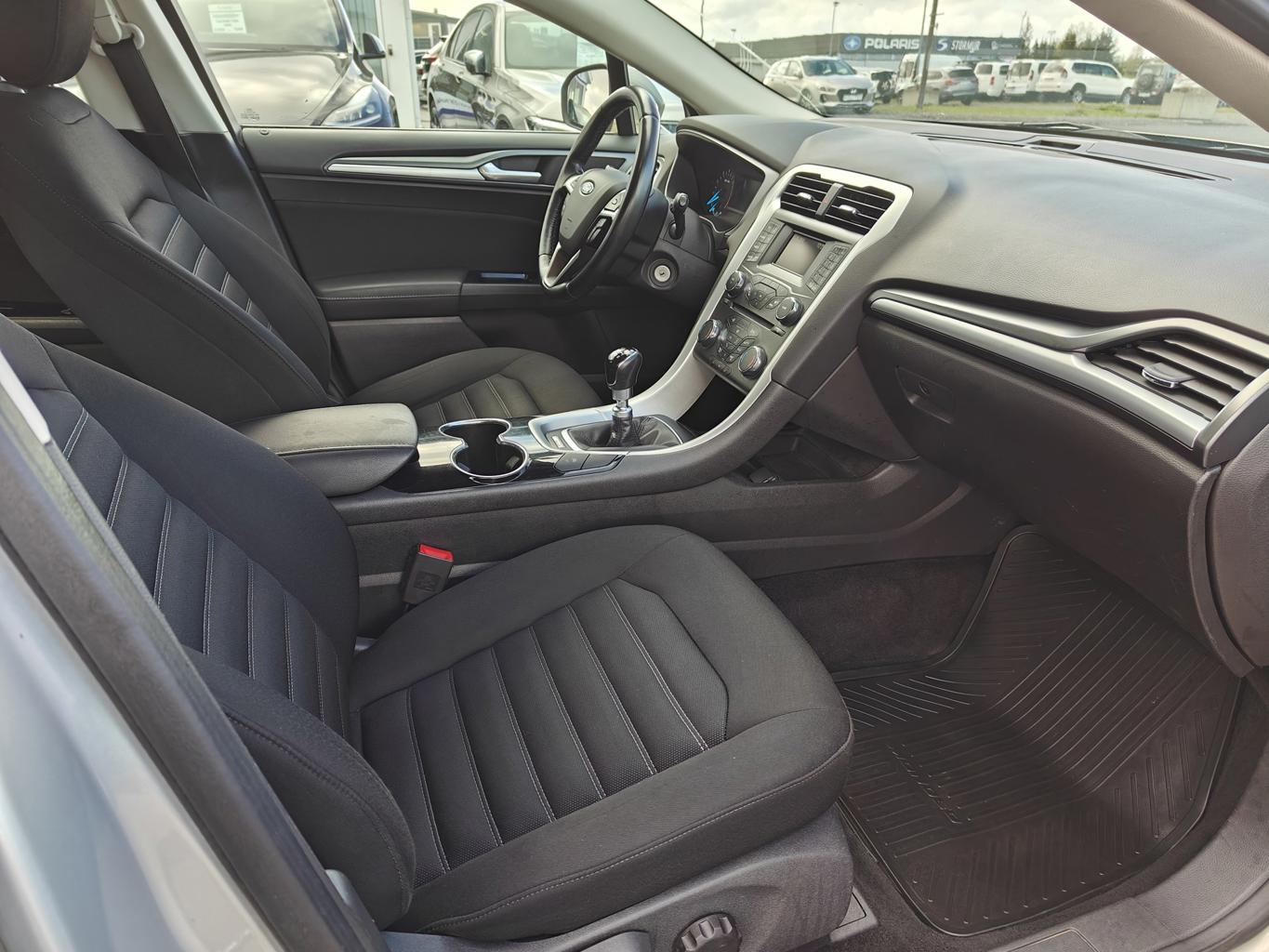 Ford Mondeo 1.5 - 3/2015 - 140þ. km