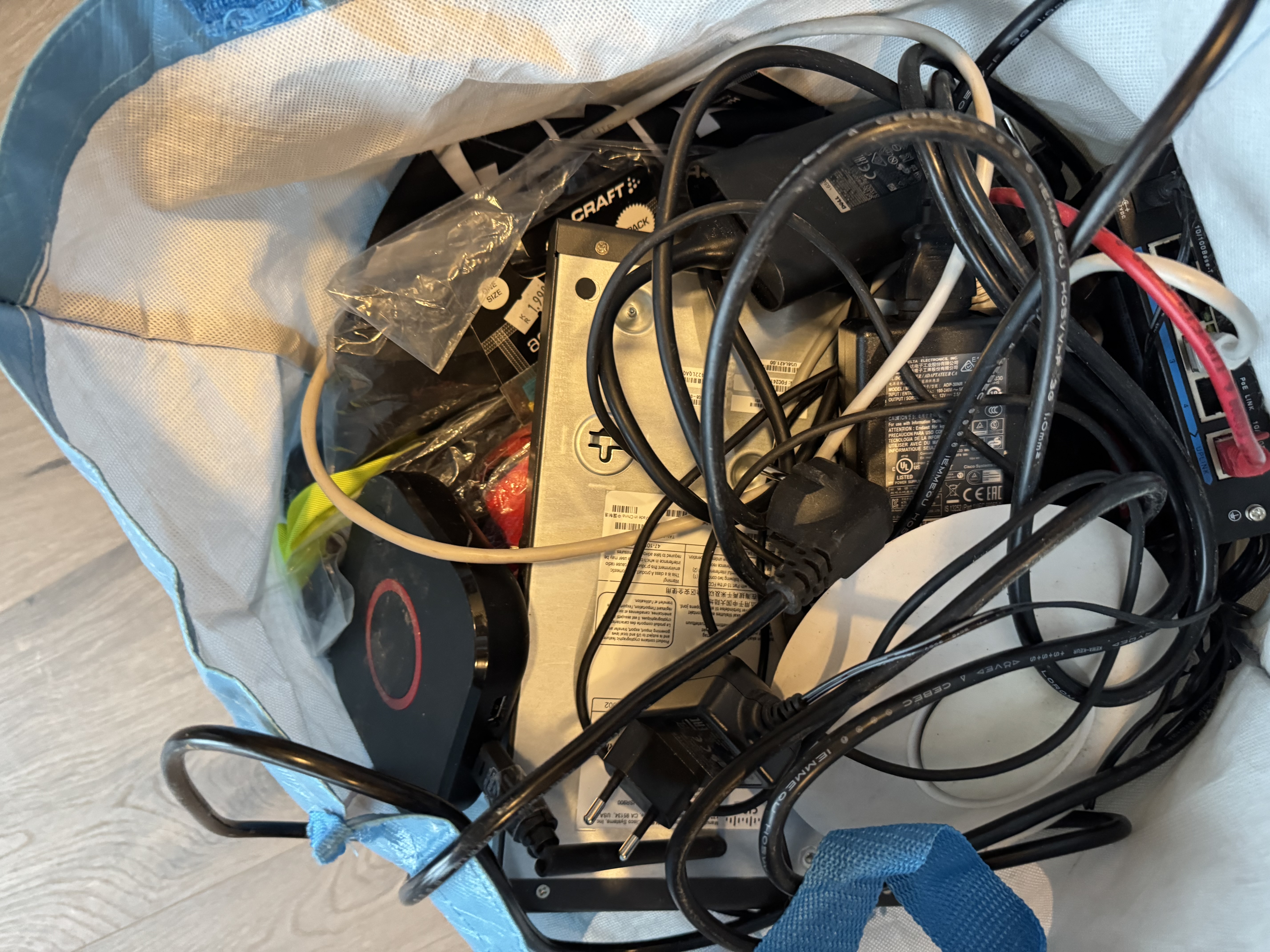 Notaðir netbeinar og fleira