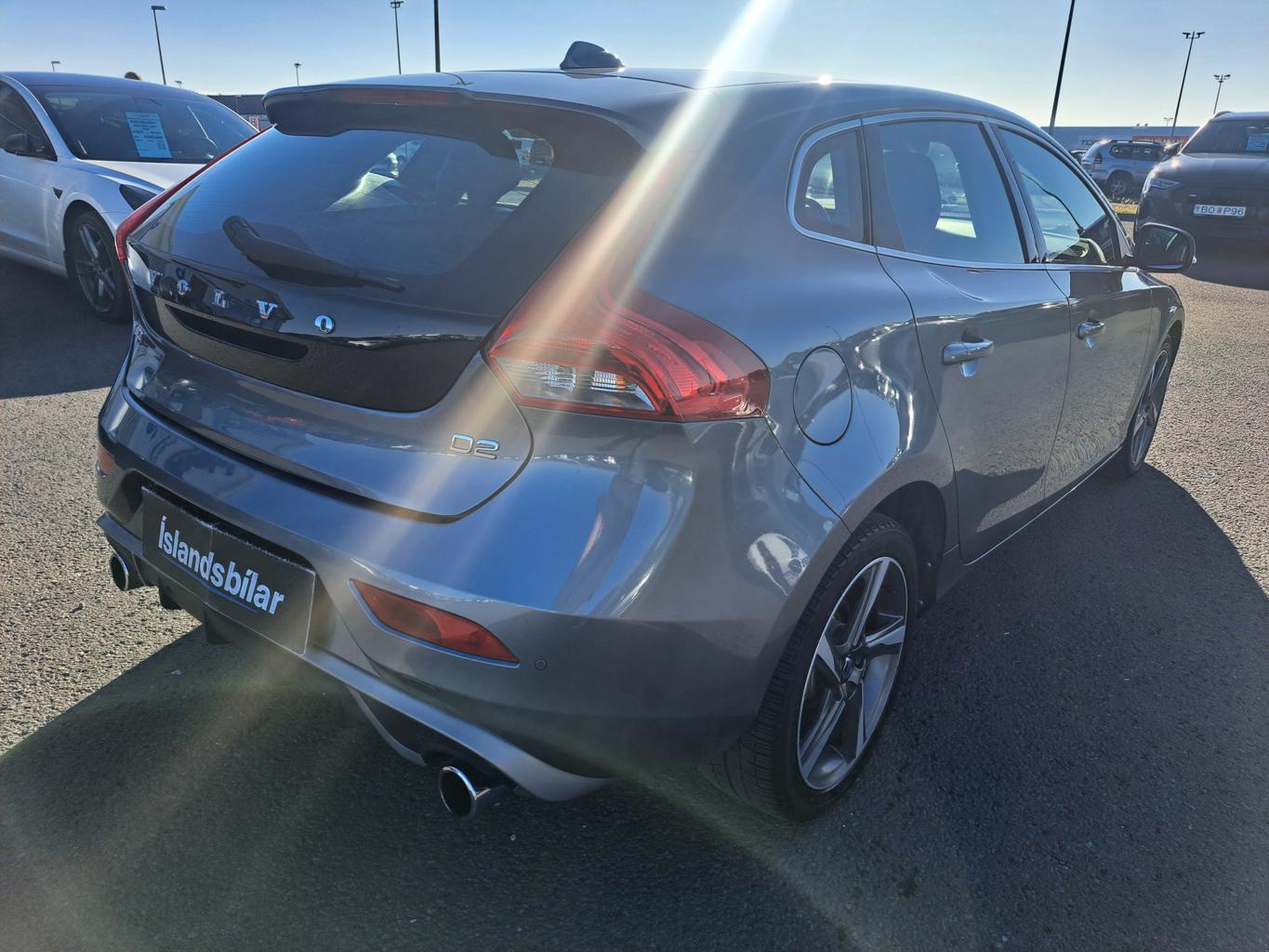 Volvo V40 R-Design - 5/2016 - 87þ. km