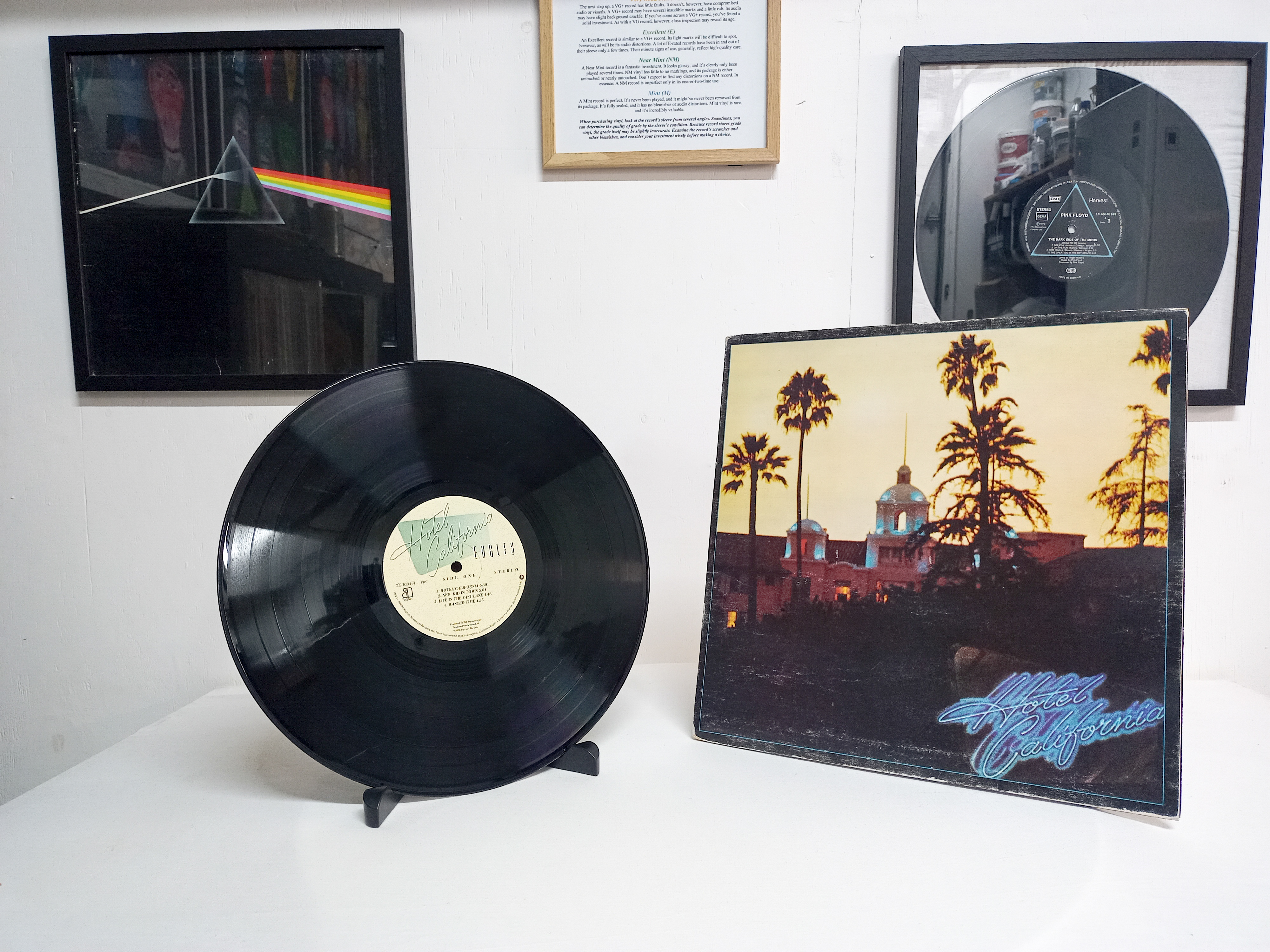 Eagles – Hotel California