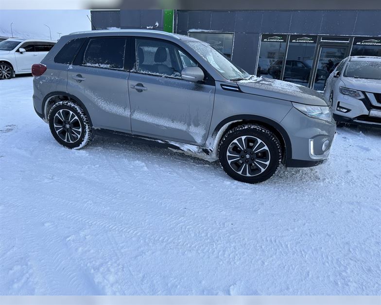 Suzuki Vitara - 2021