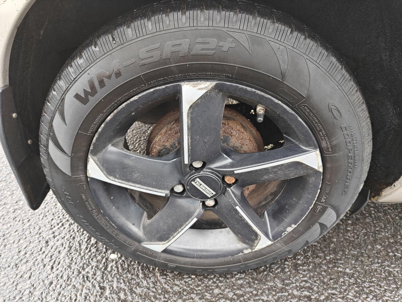 Toyota Yaris - 6/2011 - 143þ. km