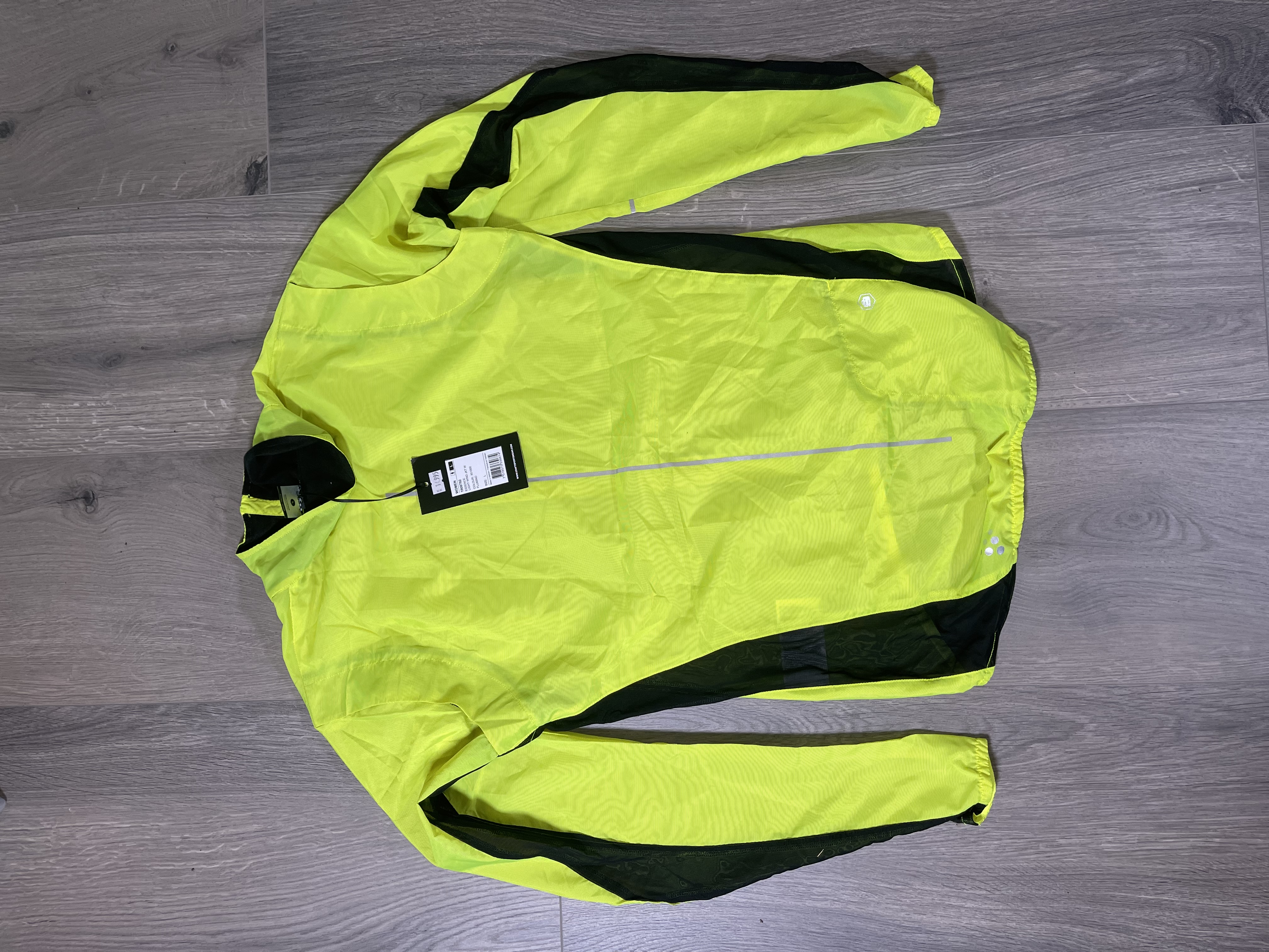 Essence Vindjakki - Konu - Stærð - L