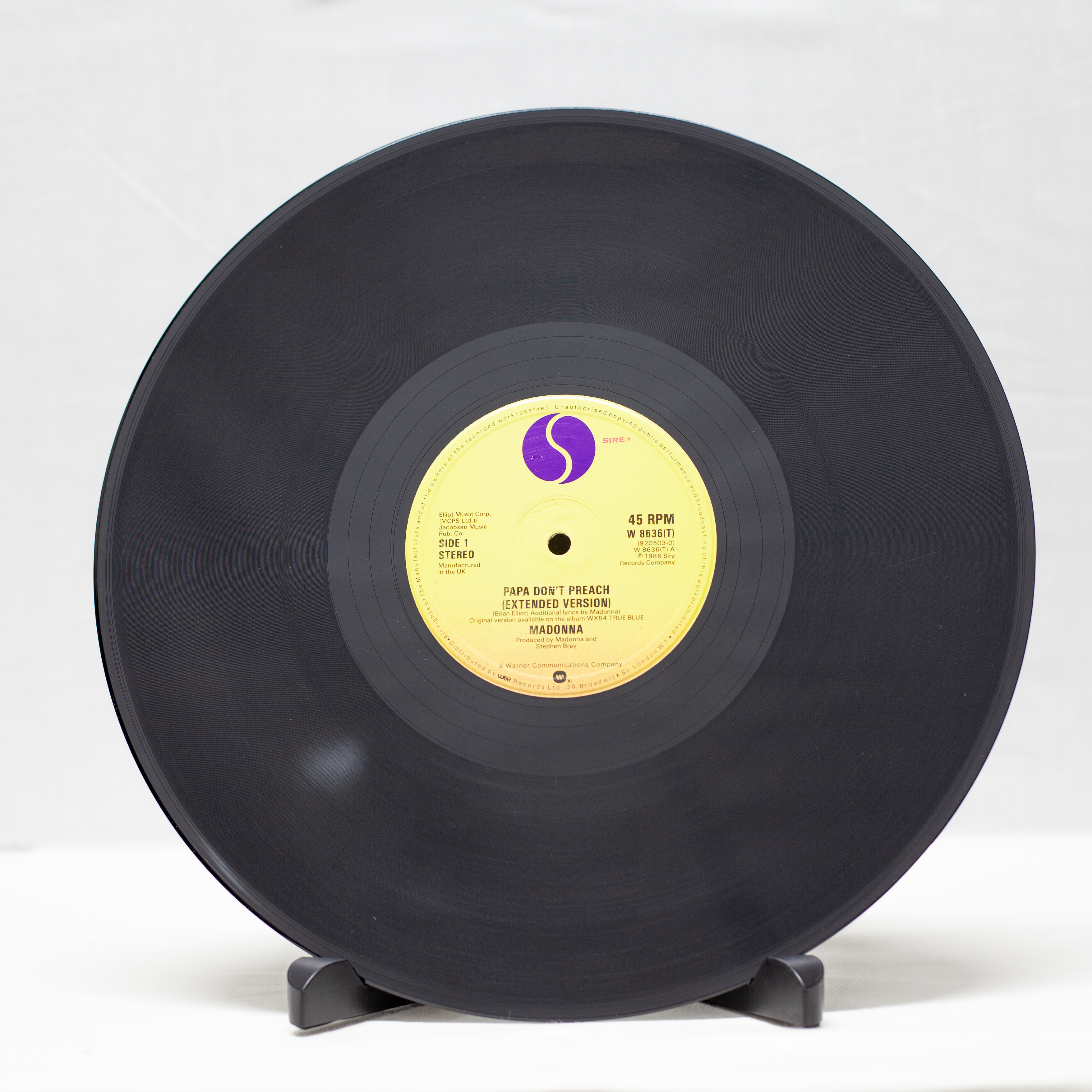 Madonna - Papa Don't Preach