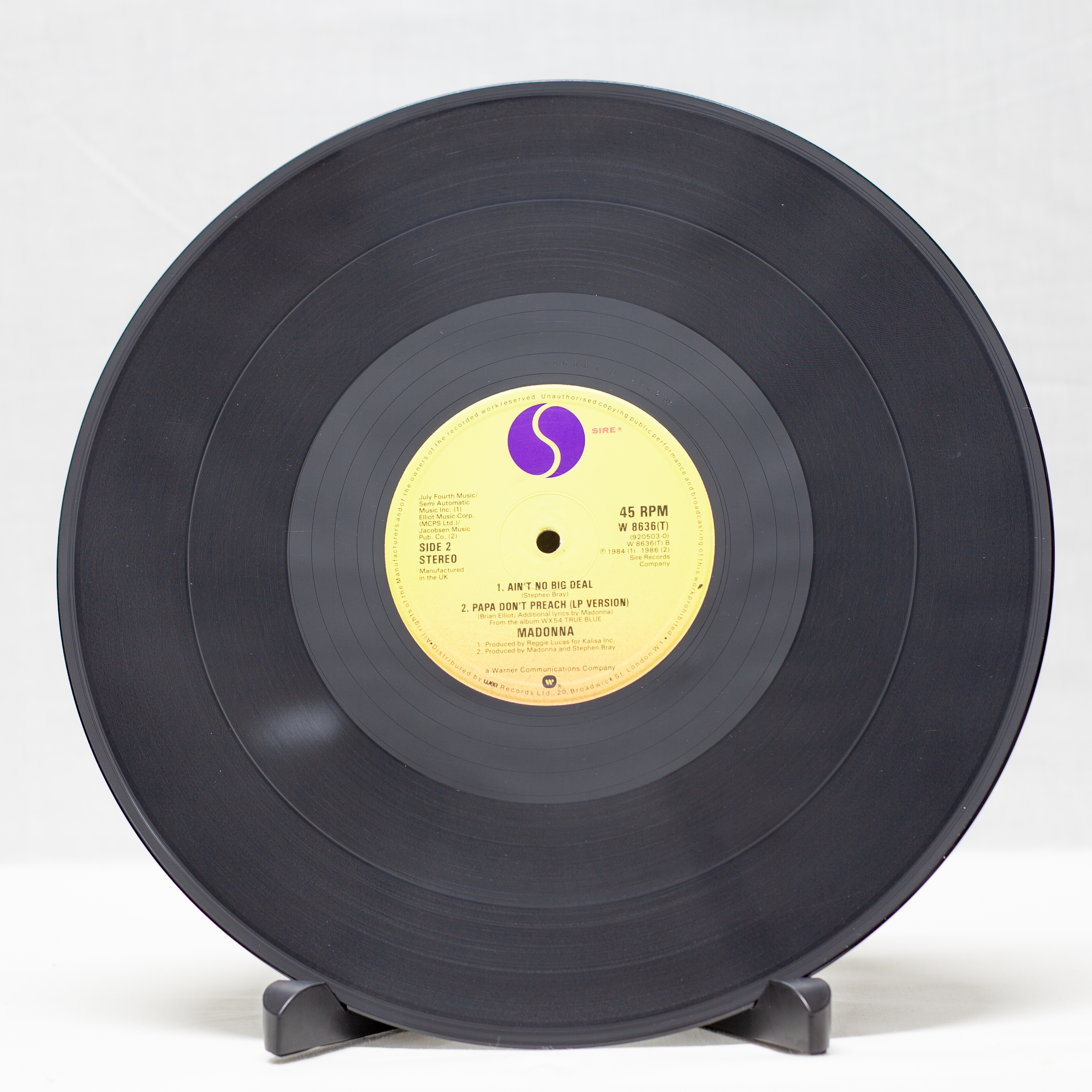 Madonna - Papa Don't Preach