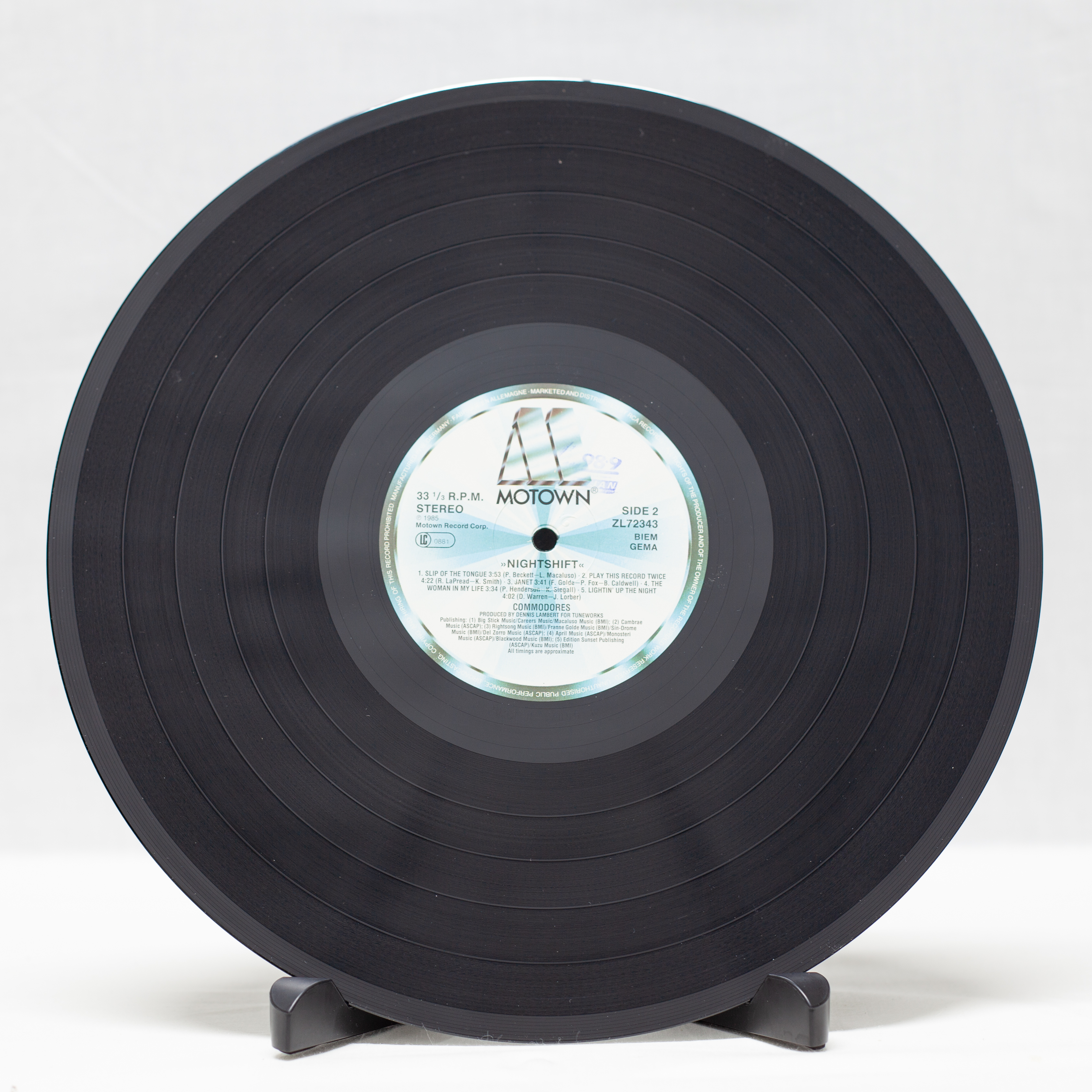 Commodores - Nightshift