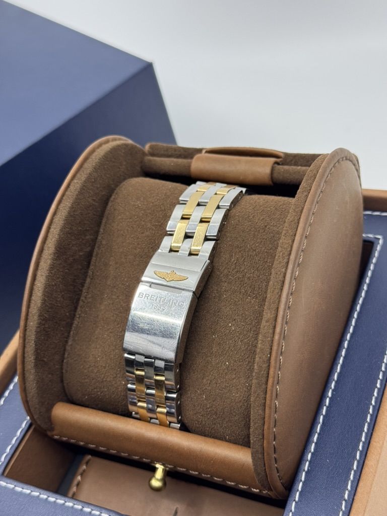 Breitling Chronomat B01 44 Two tone