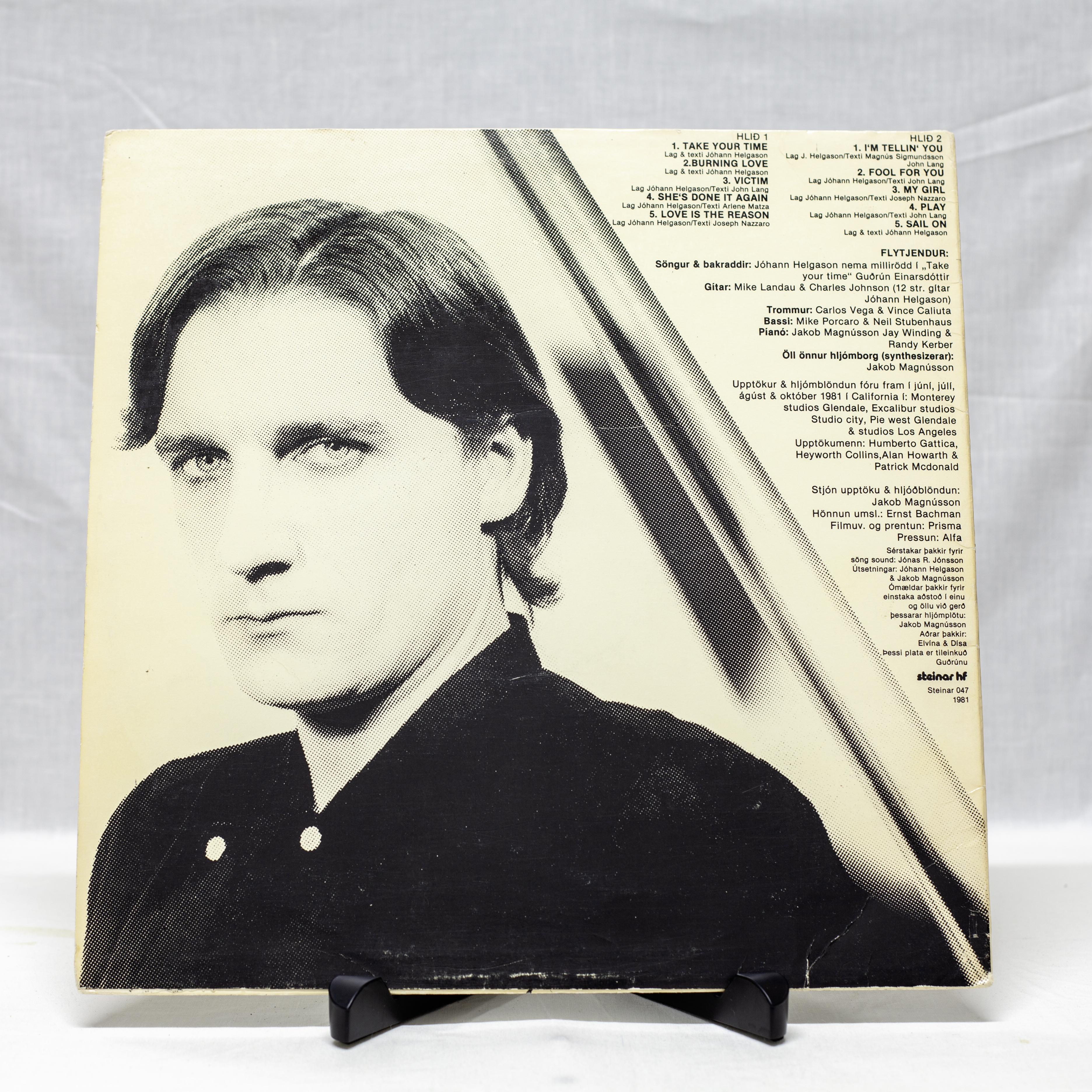 Jóhann Helgason – Tass