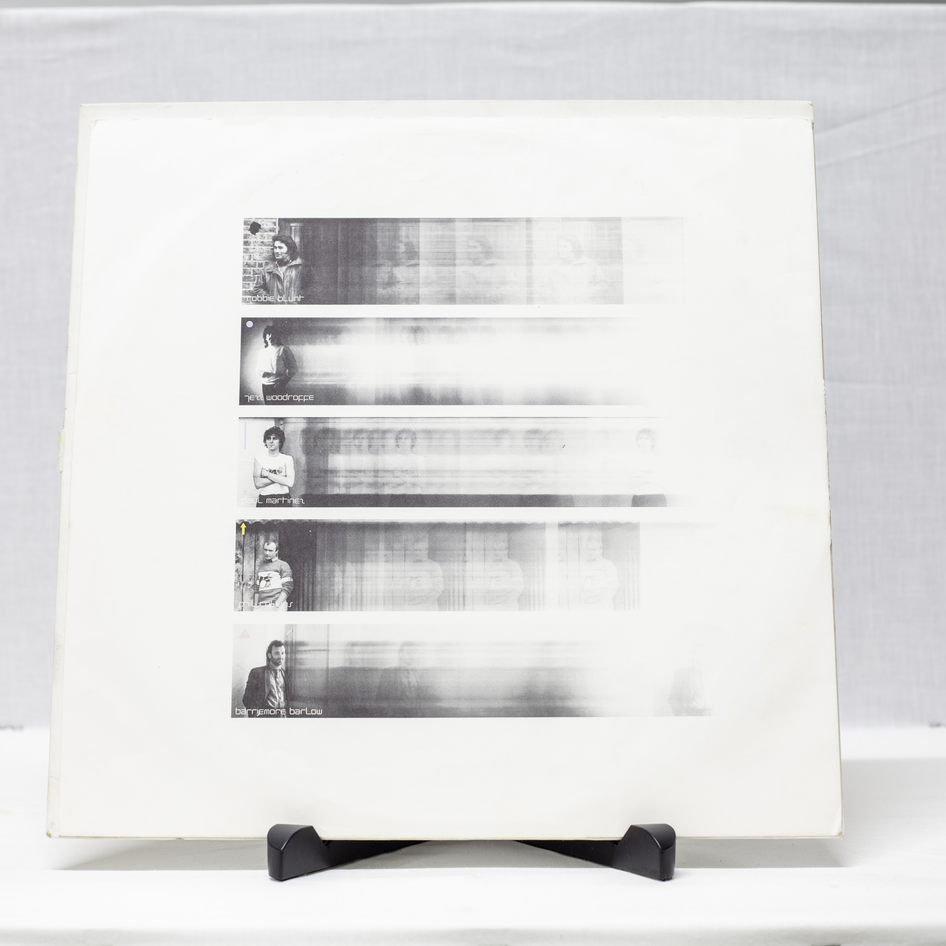 Robert Plant – The Principle Of Moments