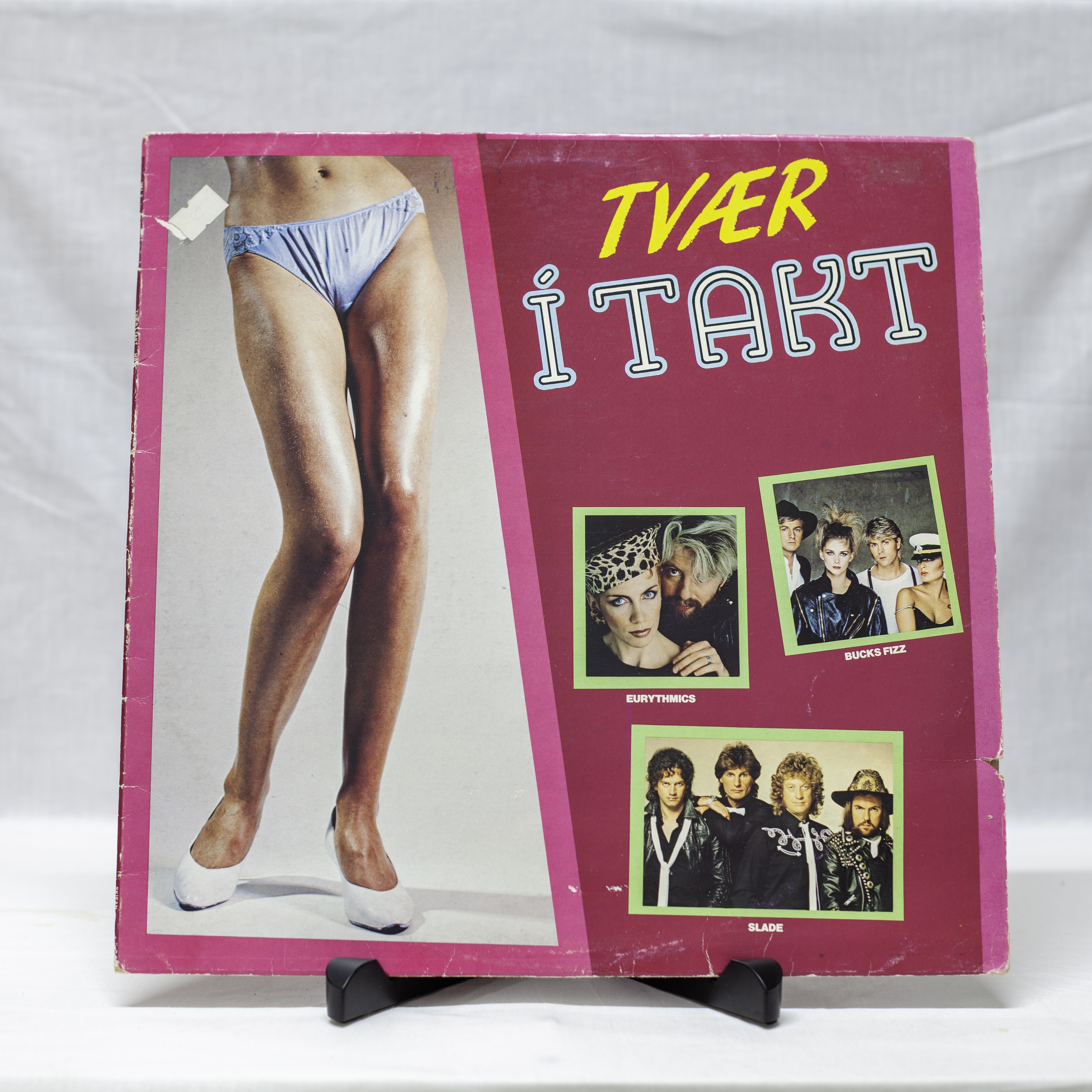 Ýmsir – Tvær í Takt