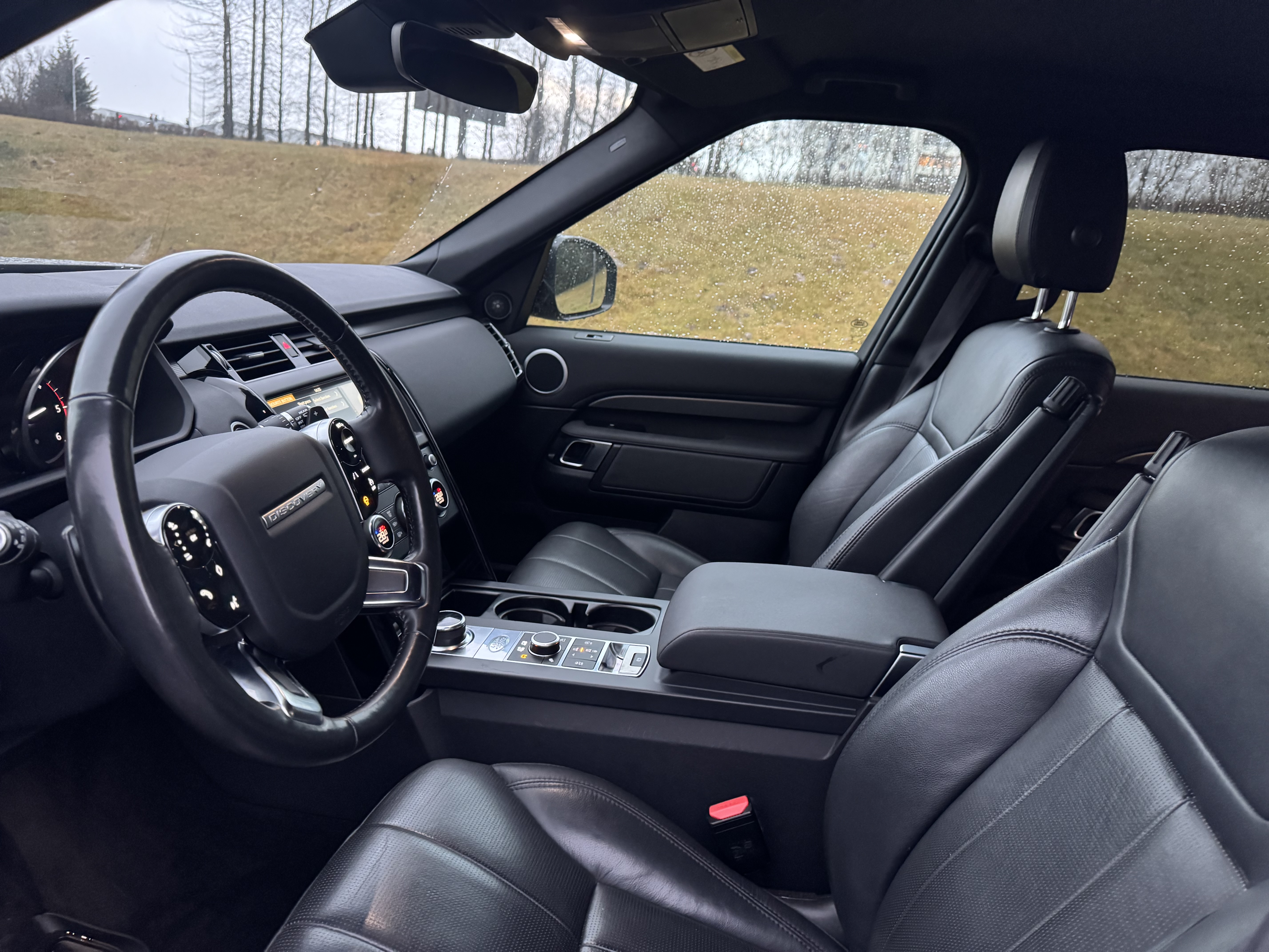 Land Rover Discovery 5 SE - 2019 - 86 þ. km