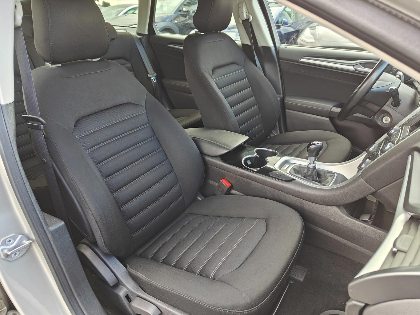 Ford Mondeo 1.5 - 3/2015 - 140þ. km