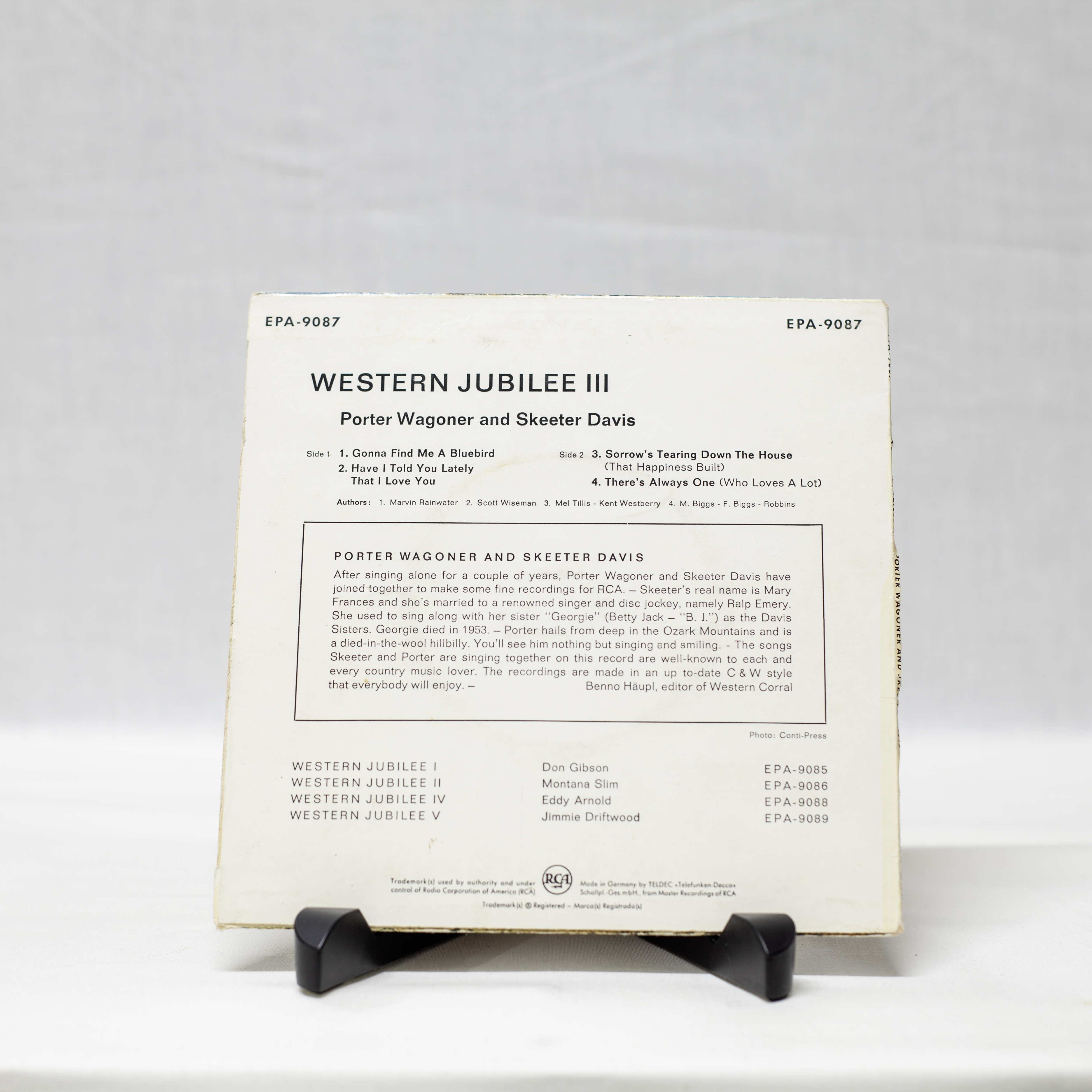 Porter Wagoner and Skeeter Davis – Western Jubilee III