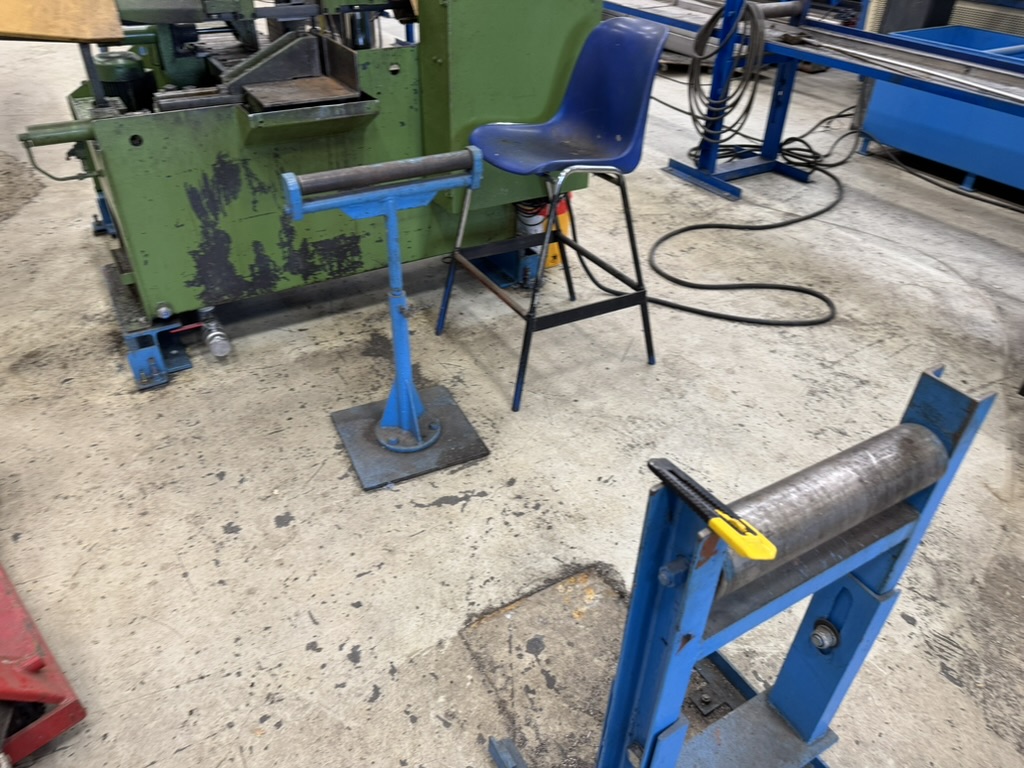 Bandsög – Behringer HBP220A