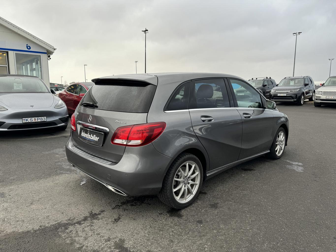 Mercedes-Benz  B200 CDI 4Matic - 5/2015 - 110þ. km
