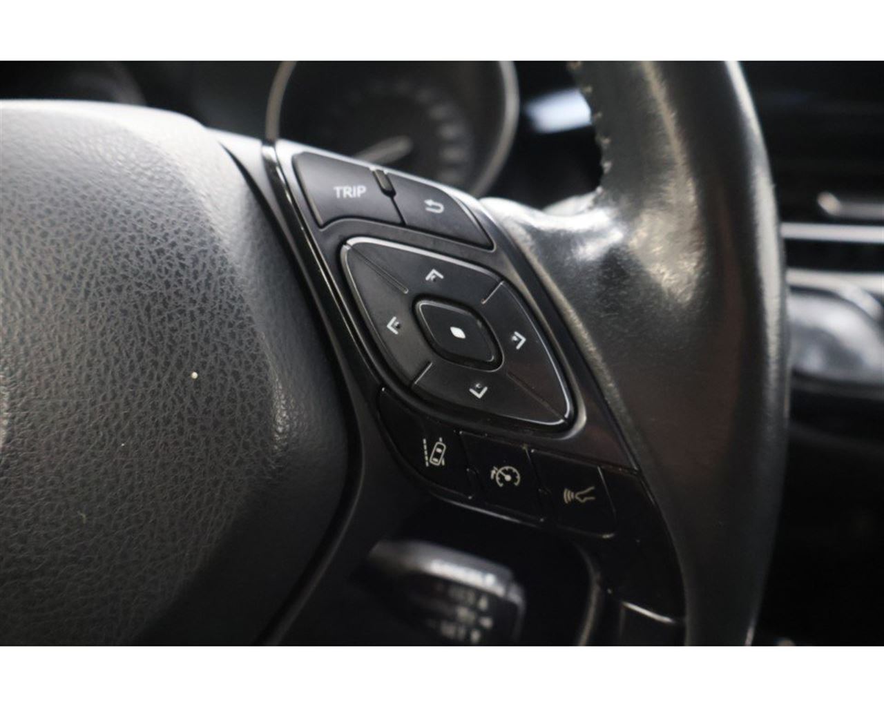 Toyota CH-R Club - 3/2022 - 39þ. km