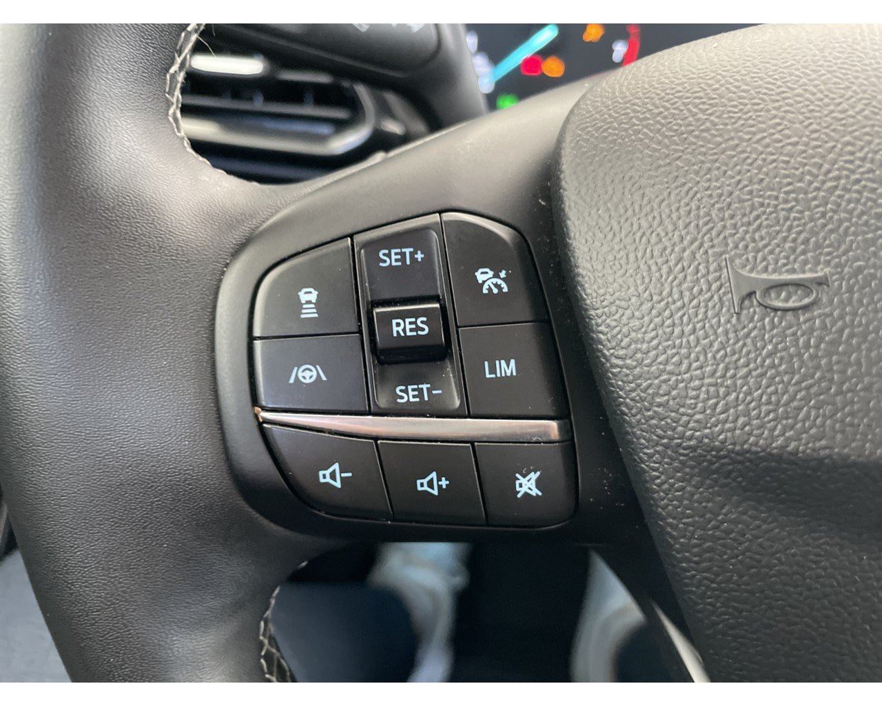 Ford Puma Titanium - 07/2022 - 70þ. km