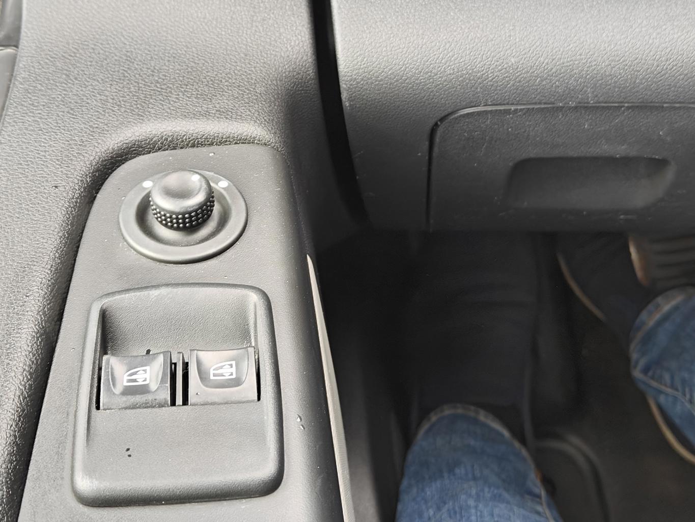 Renault Trafic 8 manna - 3/2017 - 210þ. km