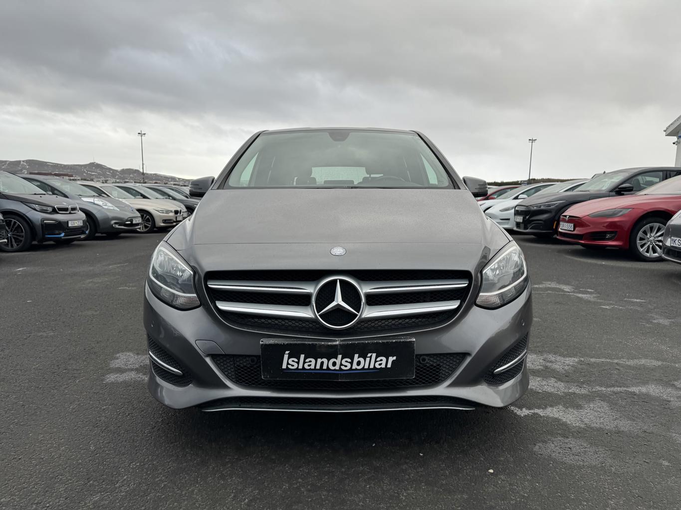 Mercedes-Benz  B200 CDI 4Matic - 5/2015 - 110þ. km
