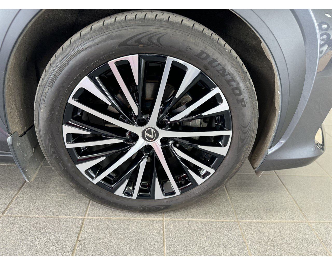 Lexus RZ 450E - 6/2023 - 10þ. km