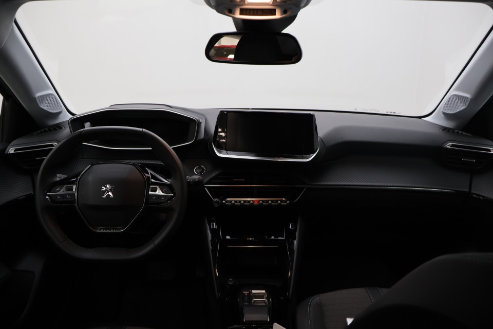 Peugeot E-208 Allure - 5/2022 - 30þ. km