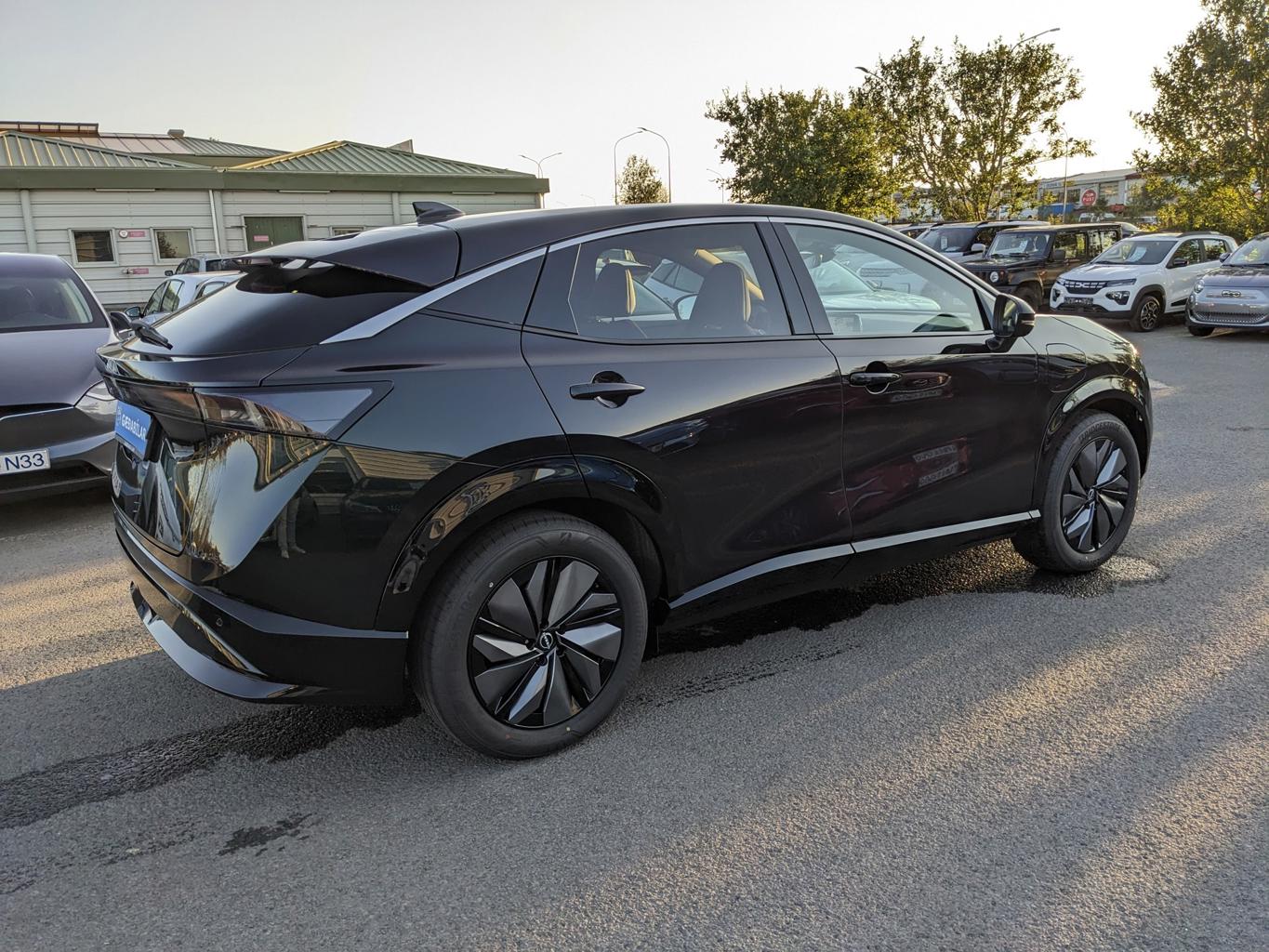 Nissan Ariya Advance 63 Kwh - 12/2022 - 0 km