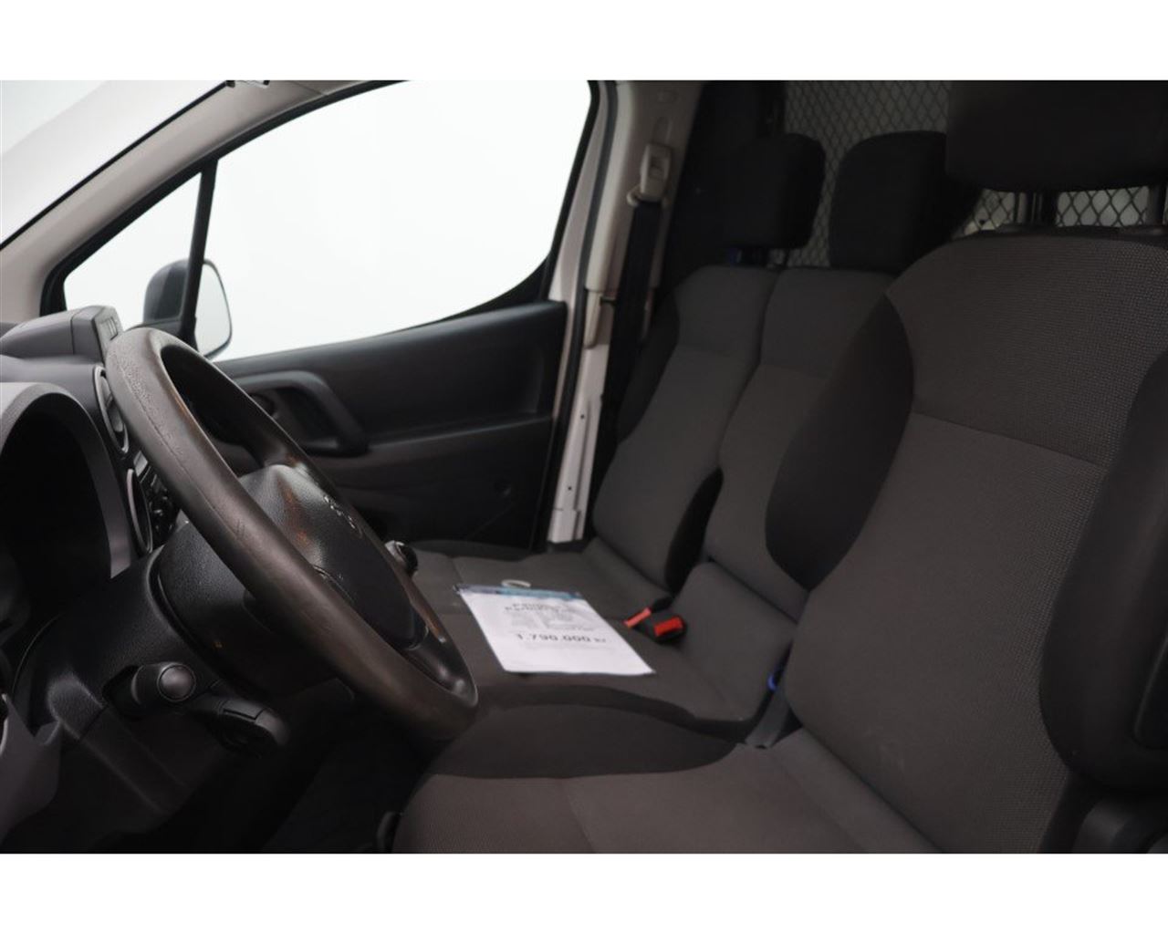 Peugeot Partner Van - 12/2017 - 101þ. km