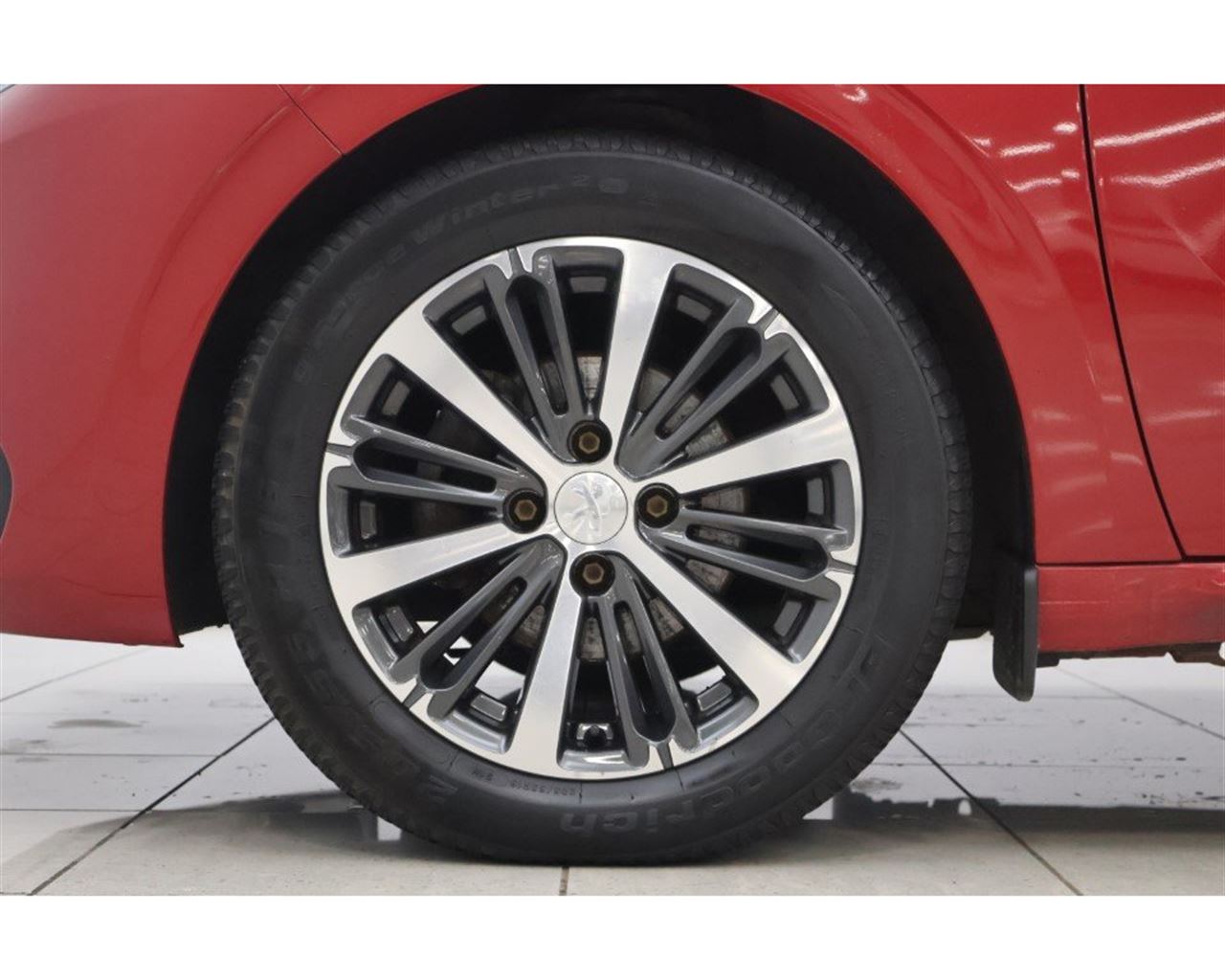 Peugeot 208 Allure - 5/2018 - 91þ. km