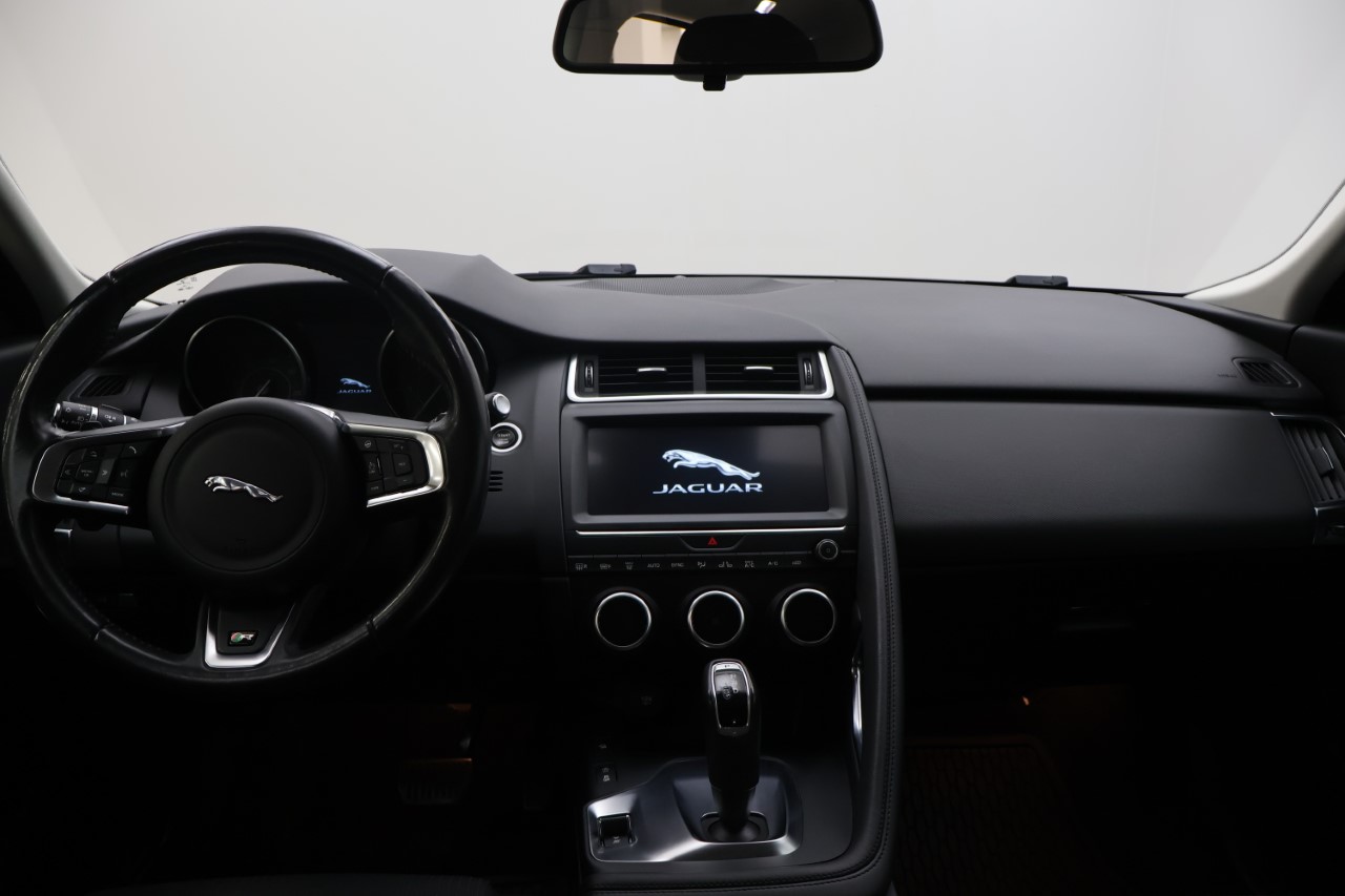 Jaguar E-Pace - 10/2018 - 131þ. km