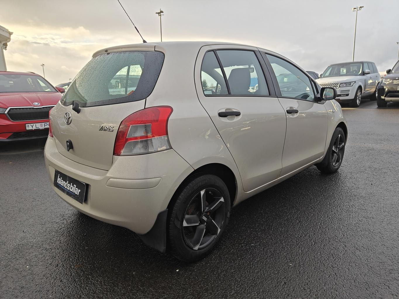 Toyota Yaris - 6/2011 - 143þ. km