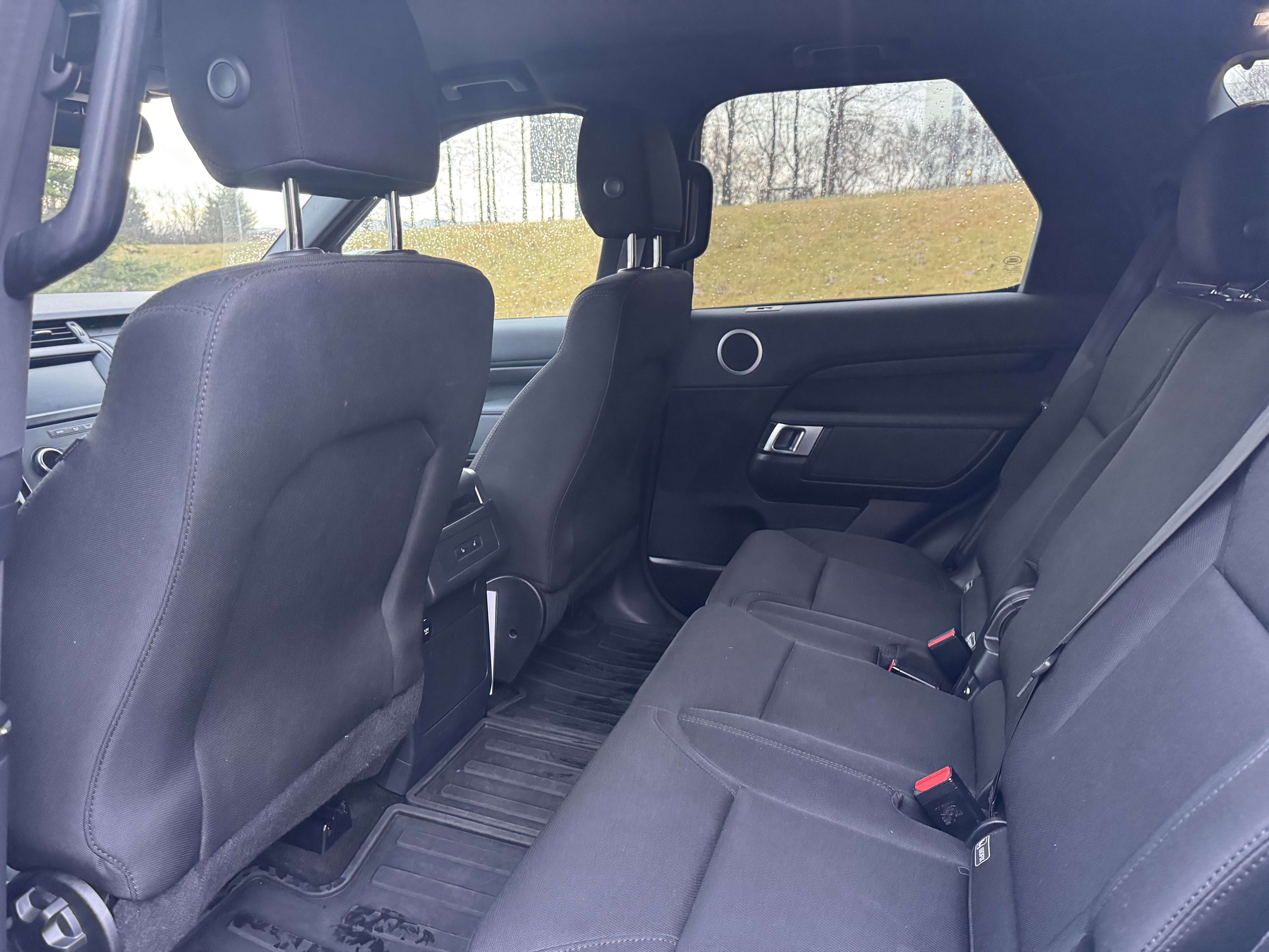 Land Rover Discovery 5 S - 2018 - 142þ. km