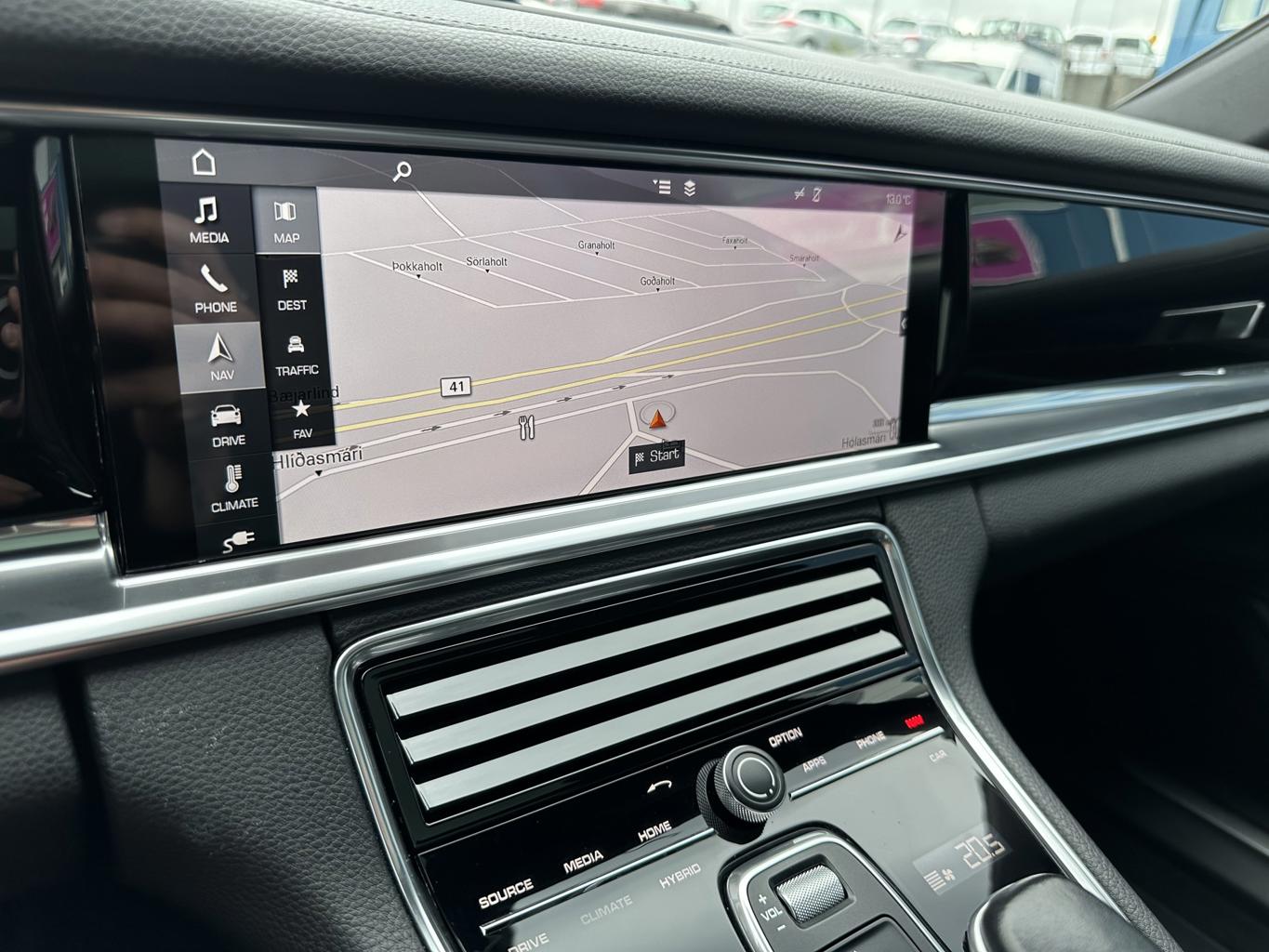 Porsche Panamera 4 E-Hybrid - 7/2017 - 54þ. km