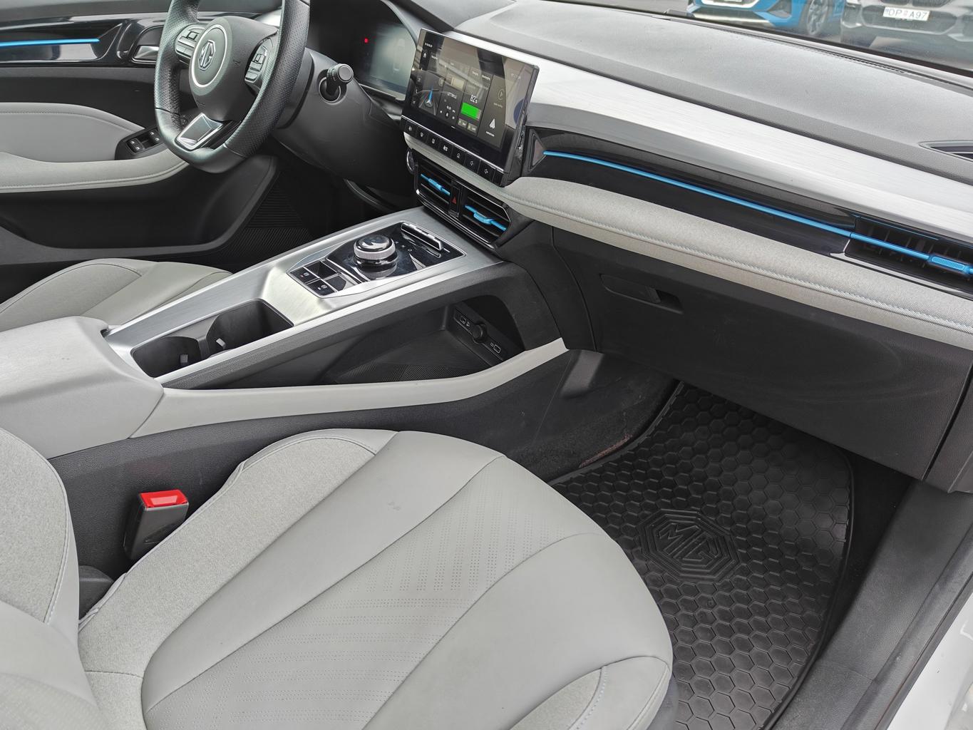 MG MG5 Luxury 61 KWH - 6/2022 - 51þ. km