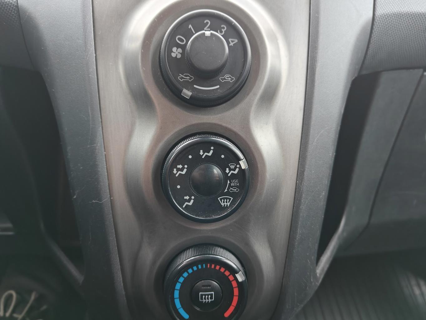 Toyota Yaris - 6/2011 - 143þ. km