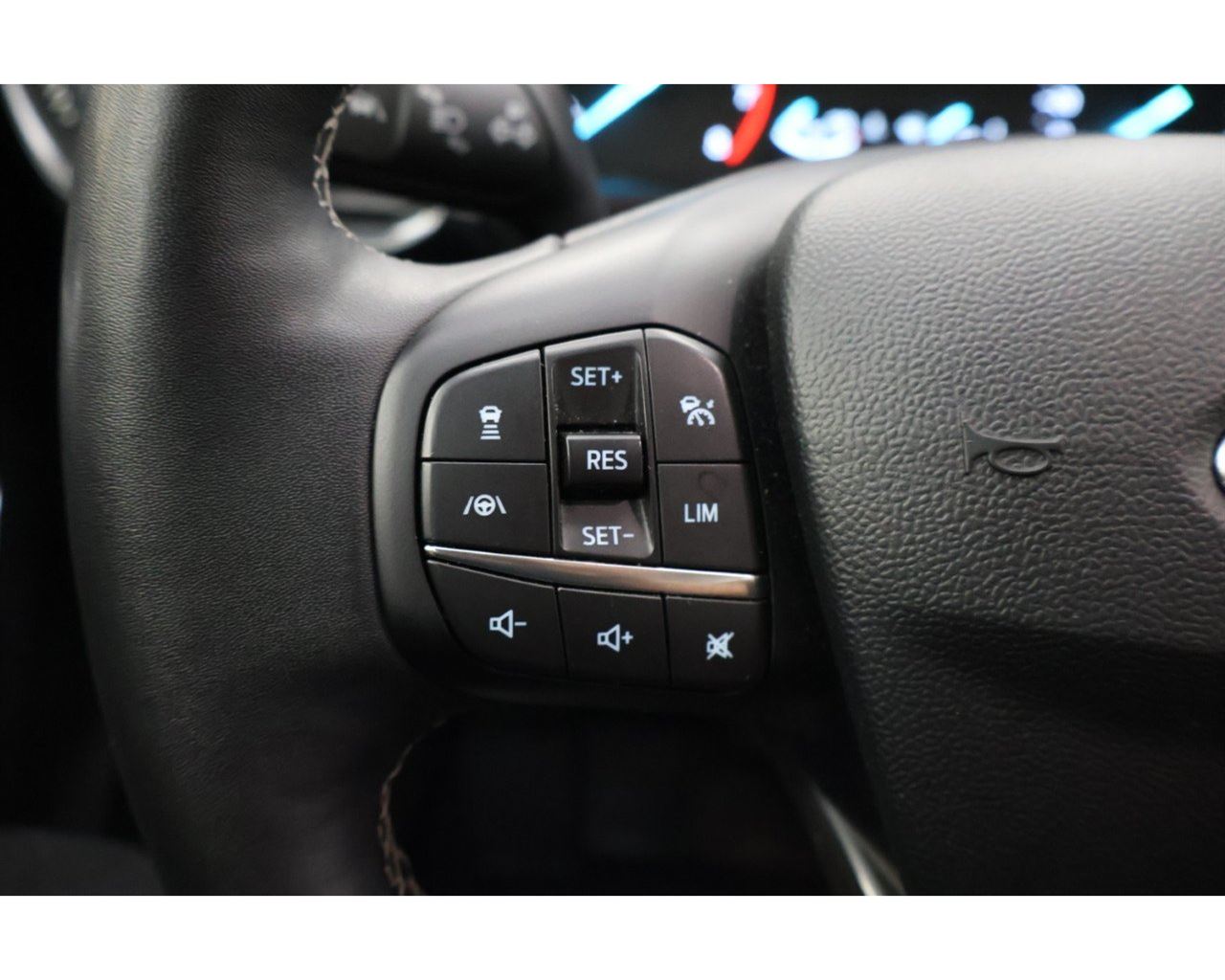 Ford Puma Titanium - 11/2022 - 87þ. km