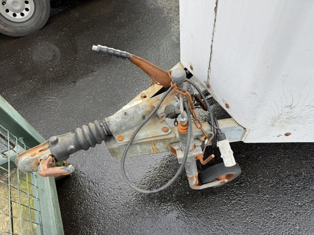 Hestakerra - 2000 árgerð.