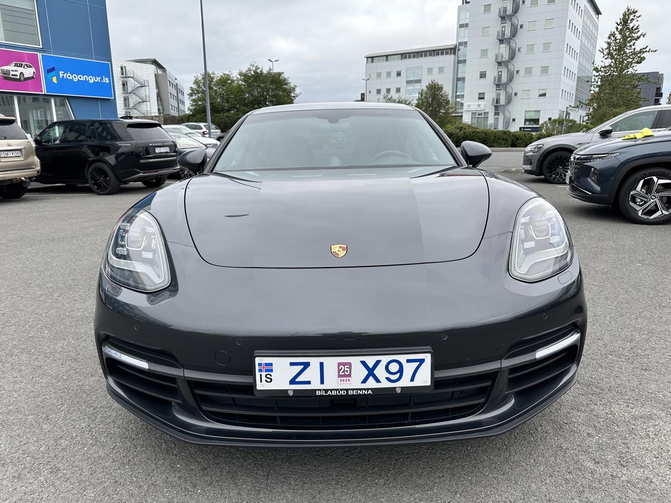 Porsche Panamera 4 E-Hybrid - 7/2017 - 54þ. km