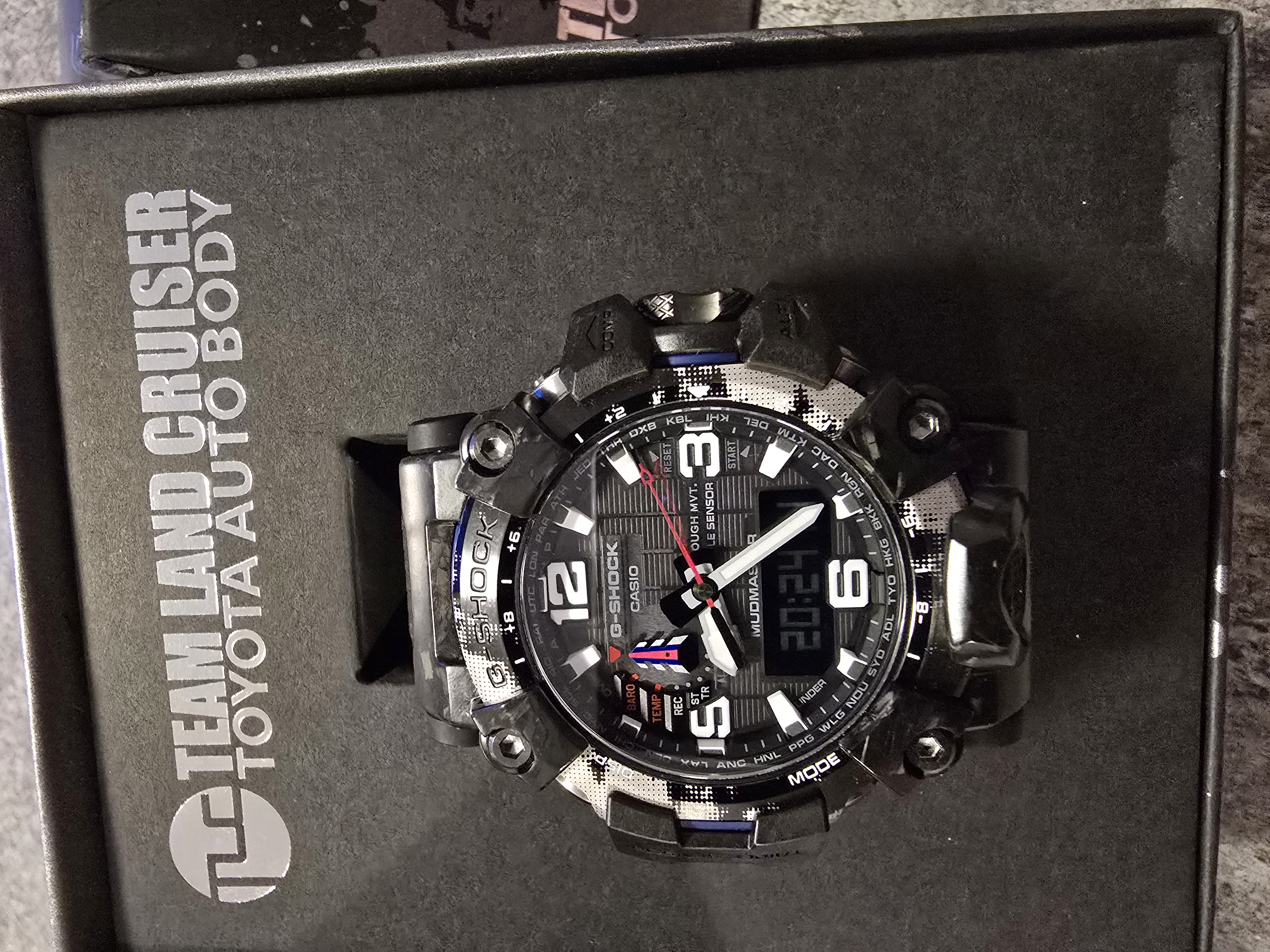 Casio G-Shock Toyota Landcruiser