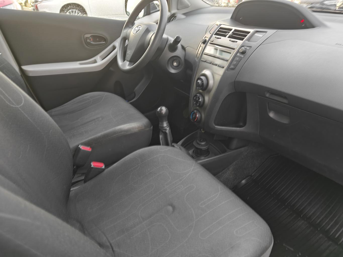 Toyota Yaris - 6/2011 - 143þ. km