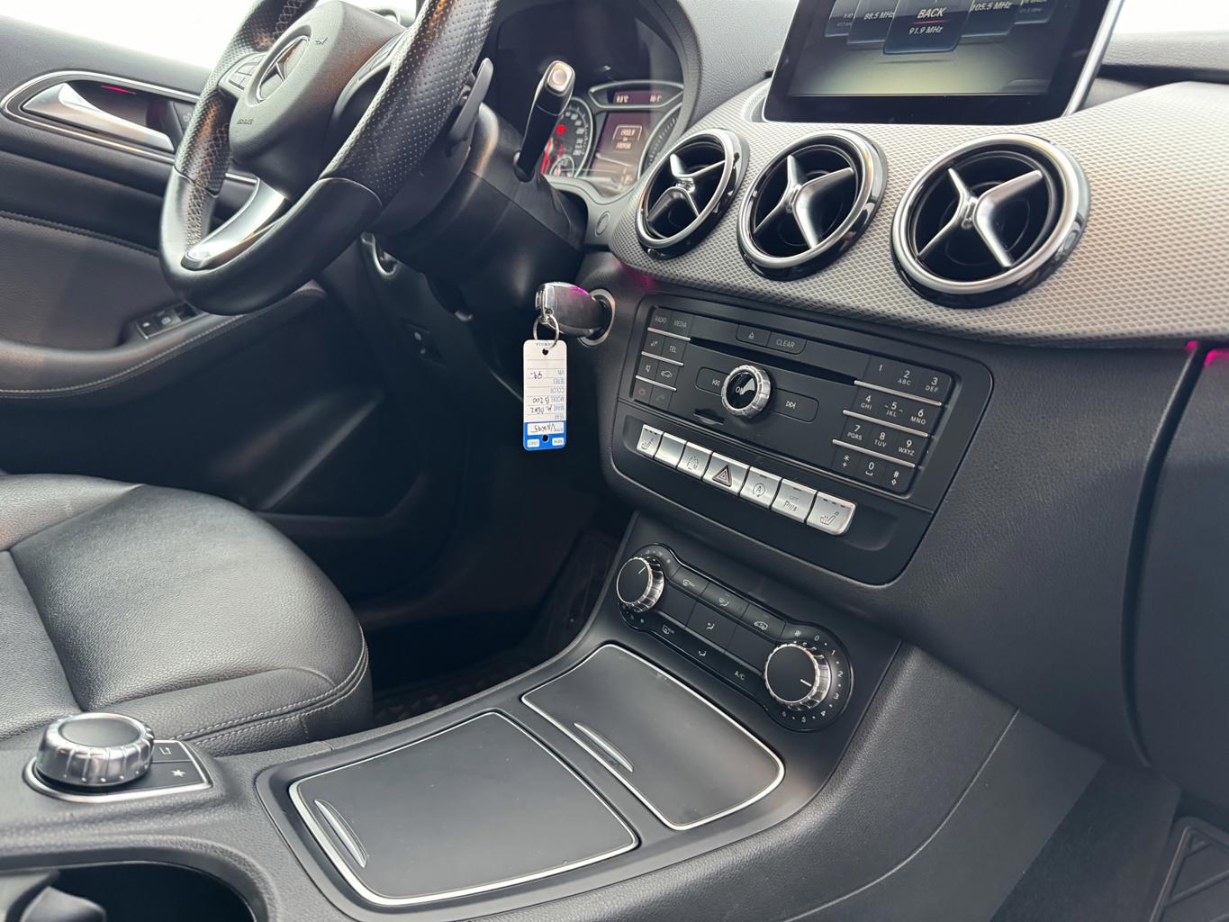 Mercedes-Benz  B200 CDI 4Matic - 5/2015 - 110þ. km