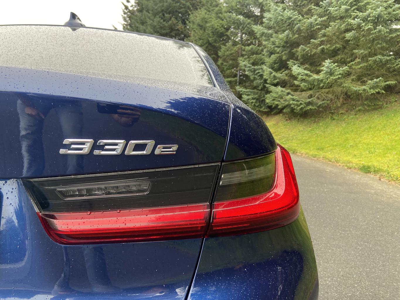 BMW 330e Luxury Line - 1/2020 - 57þ. km