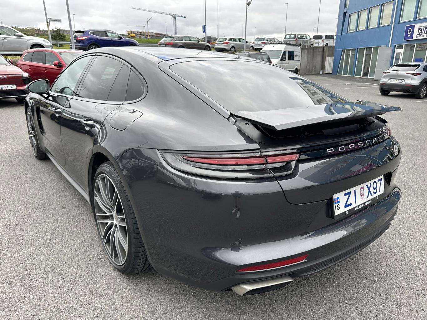 Porsche Panamera 4 E-Hybrid - 7/2017 - 54þ. km
