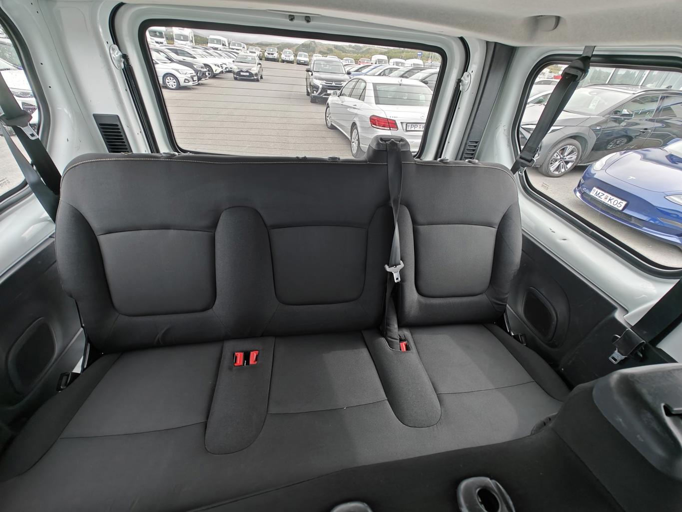 Renault Trafic 8 manna - 3/2017 - 210þ. km