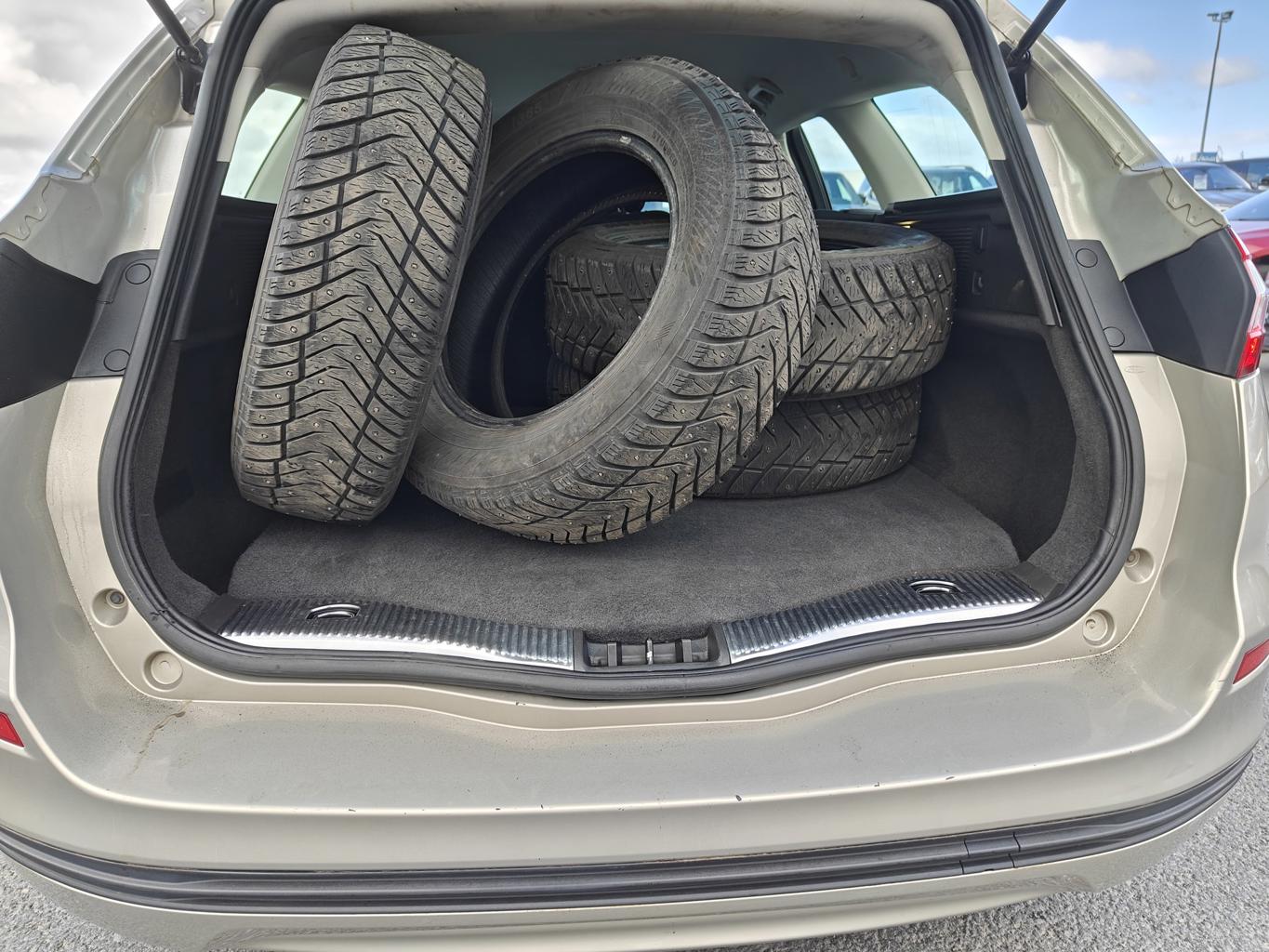 Ford Mondeo 1.5 - 3/2015 - 140þ. km