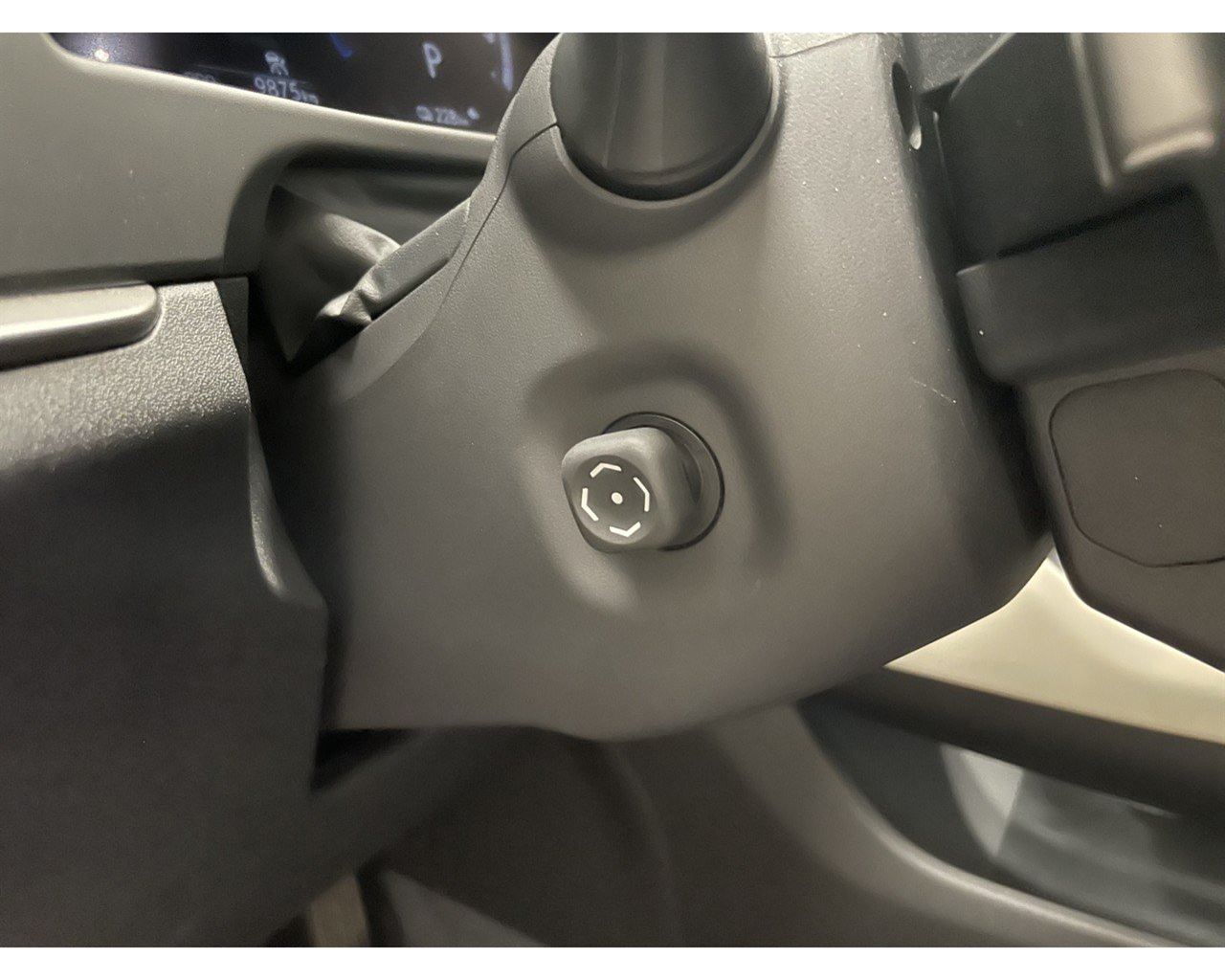 Lexus RZ 450E - 6/2023 - 10þ. km