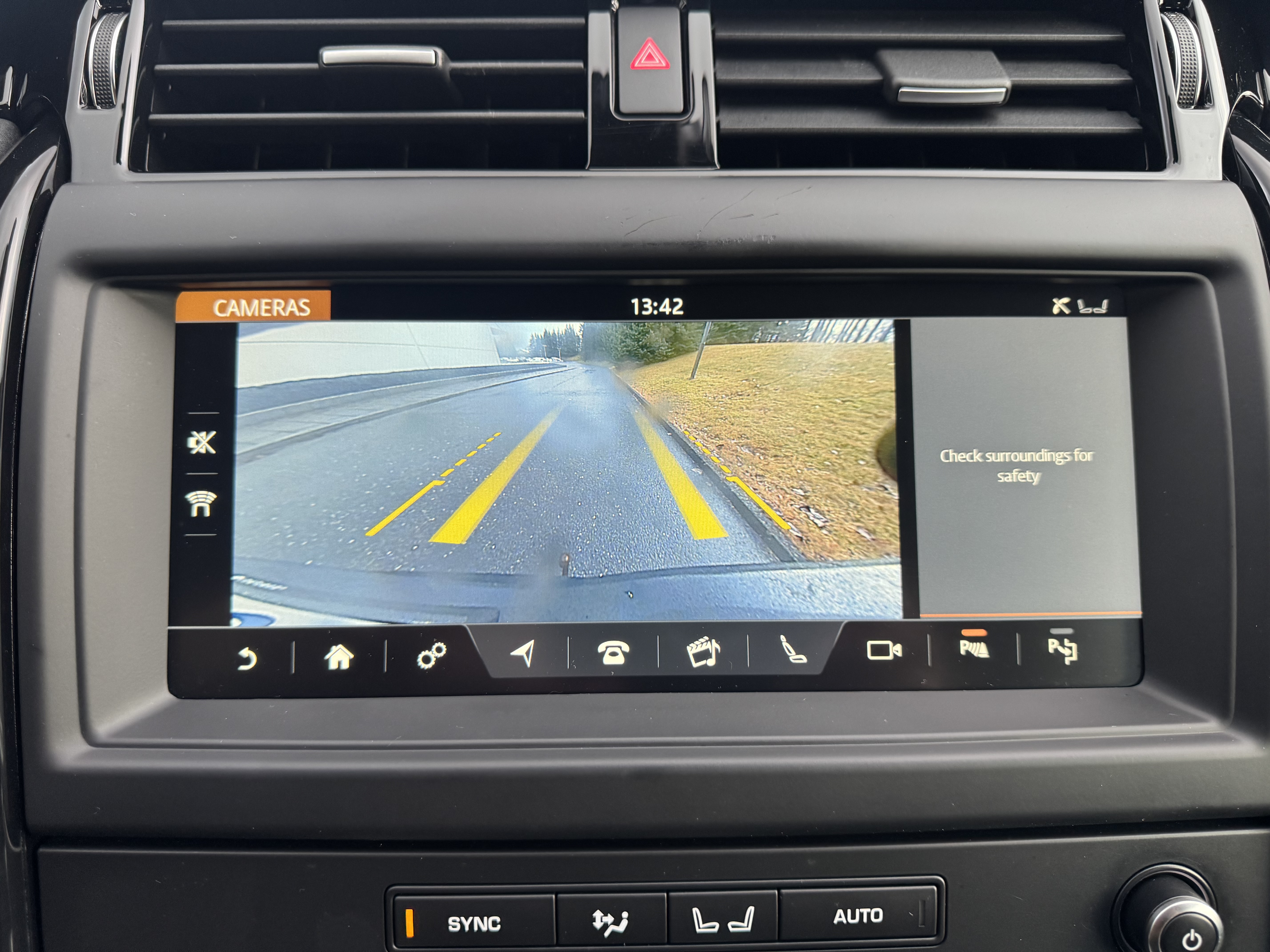 Land Rover Discovery 5 SE - 2019 - 84þ. km