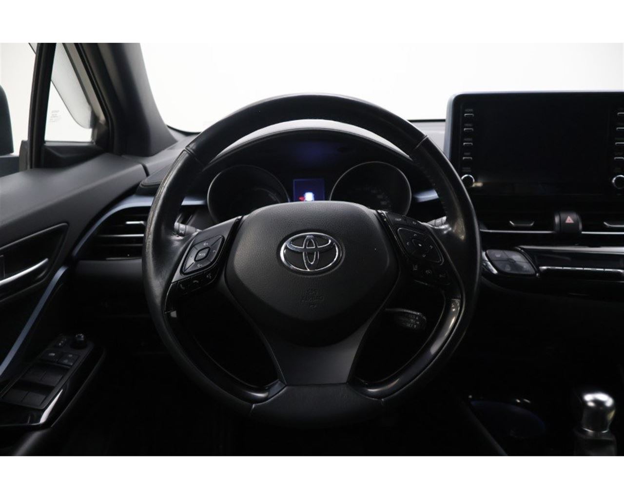 Toyota CH-R Club - 3/2022 - 39þ. km