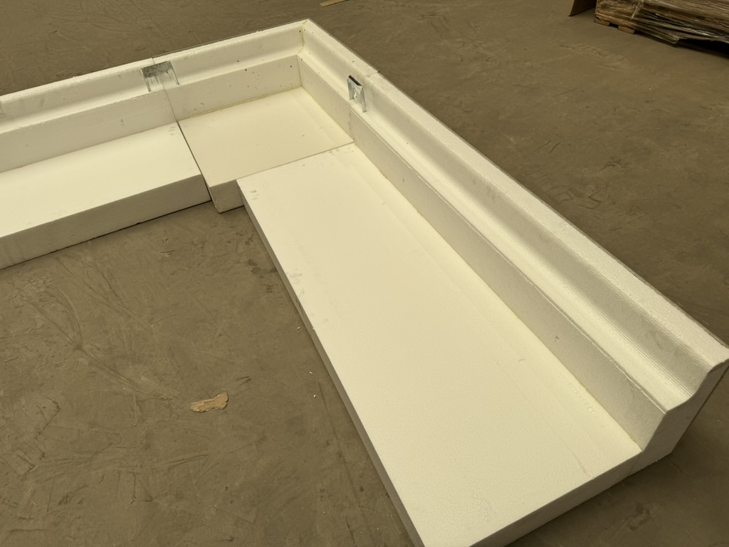 Gólfplata í Sökkulmótun