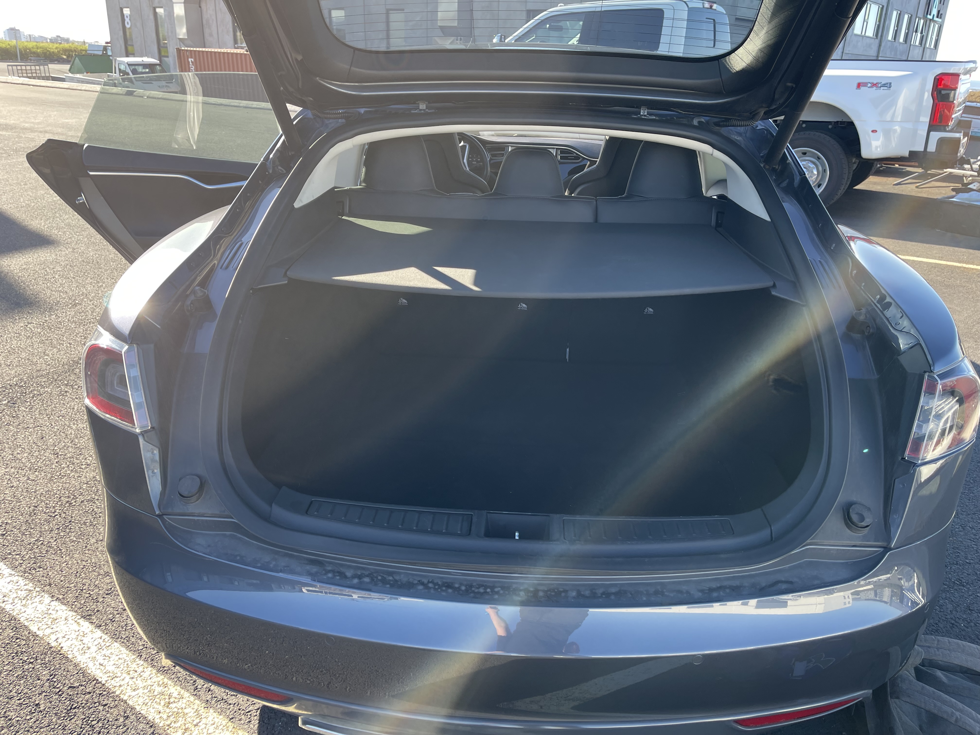 Tesla Model S 60 - 2015 - 108þ. km